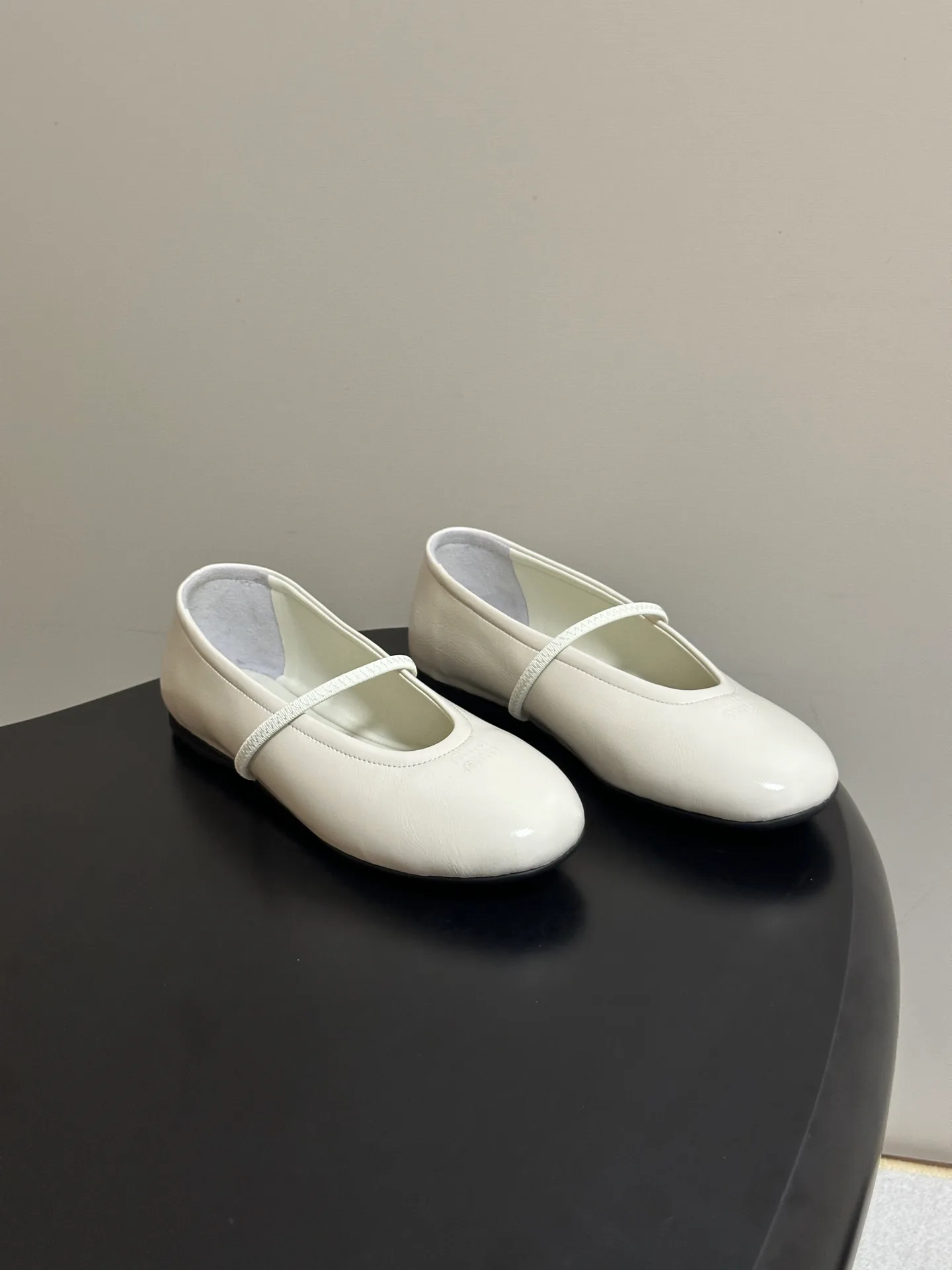 Women's Ballet Flats MIU MIU 17338399