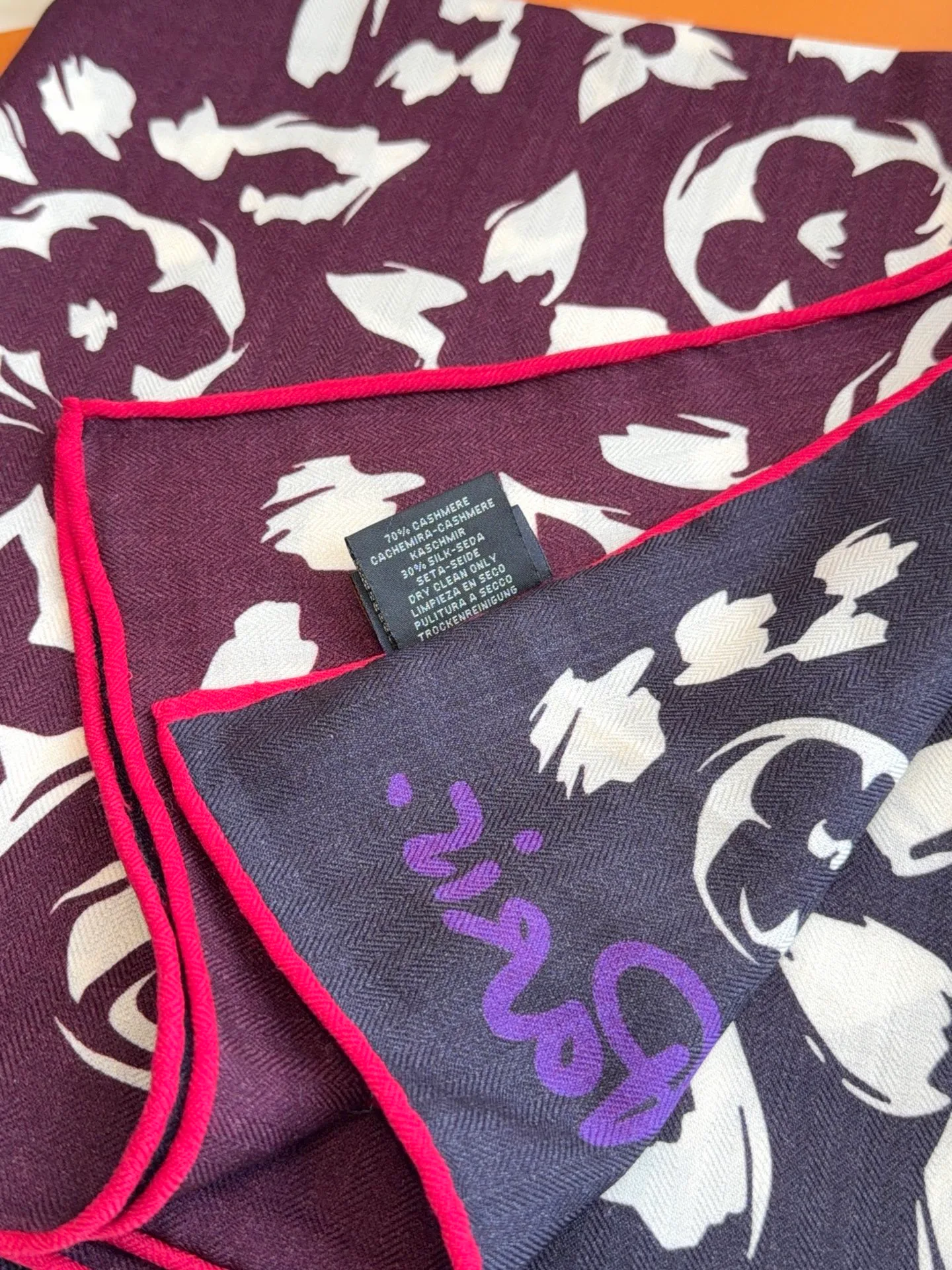 Silk Scarves LOUIS VUITTON 18322290
