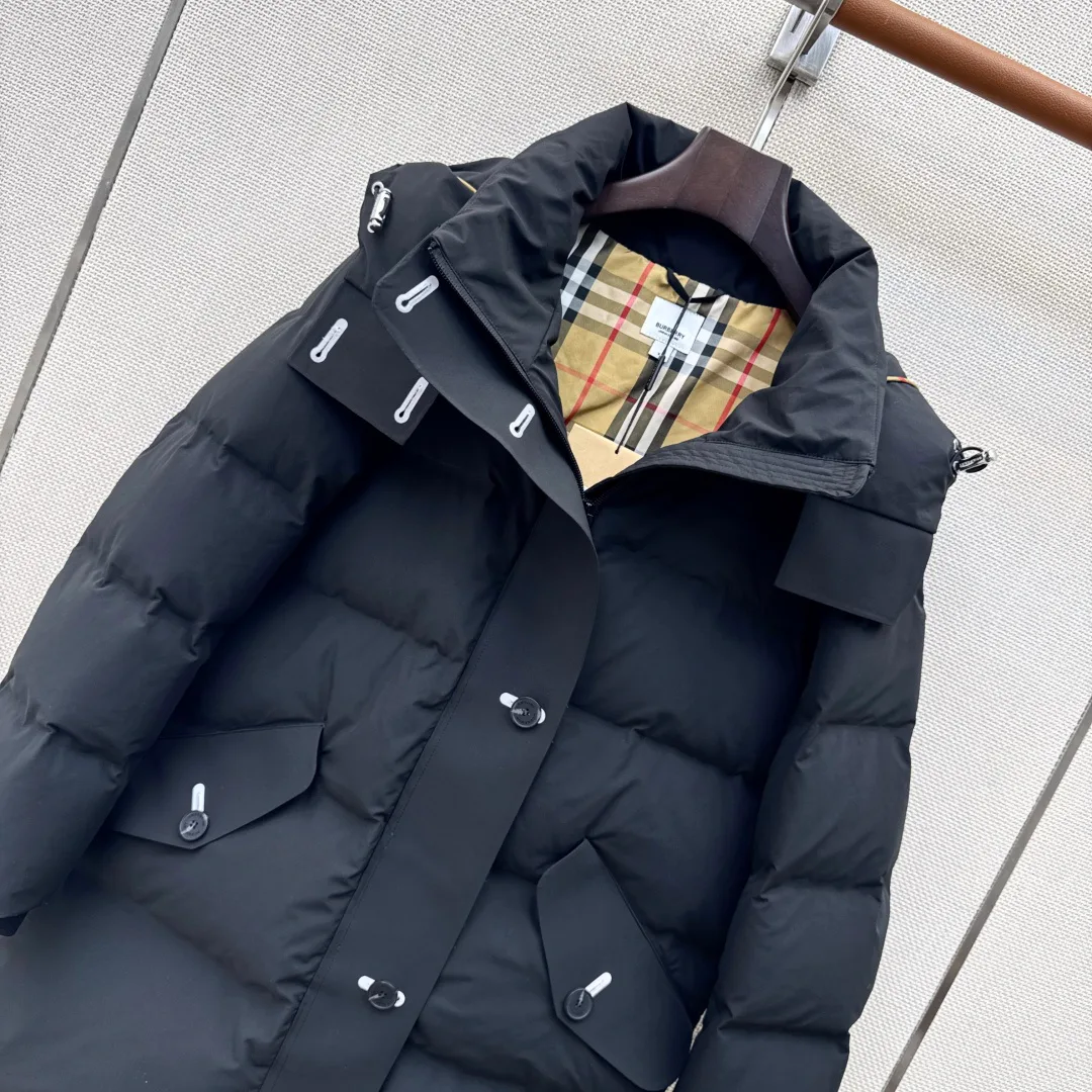 Women's Jackets And Down Jackets BURBERRY 18245896