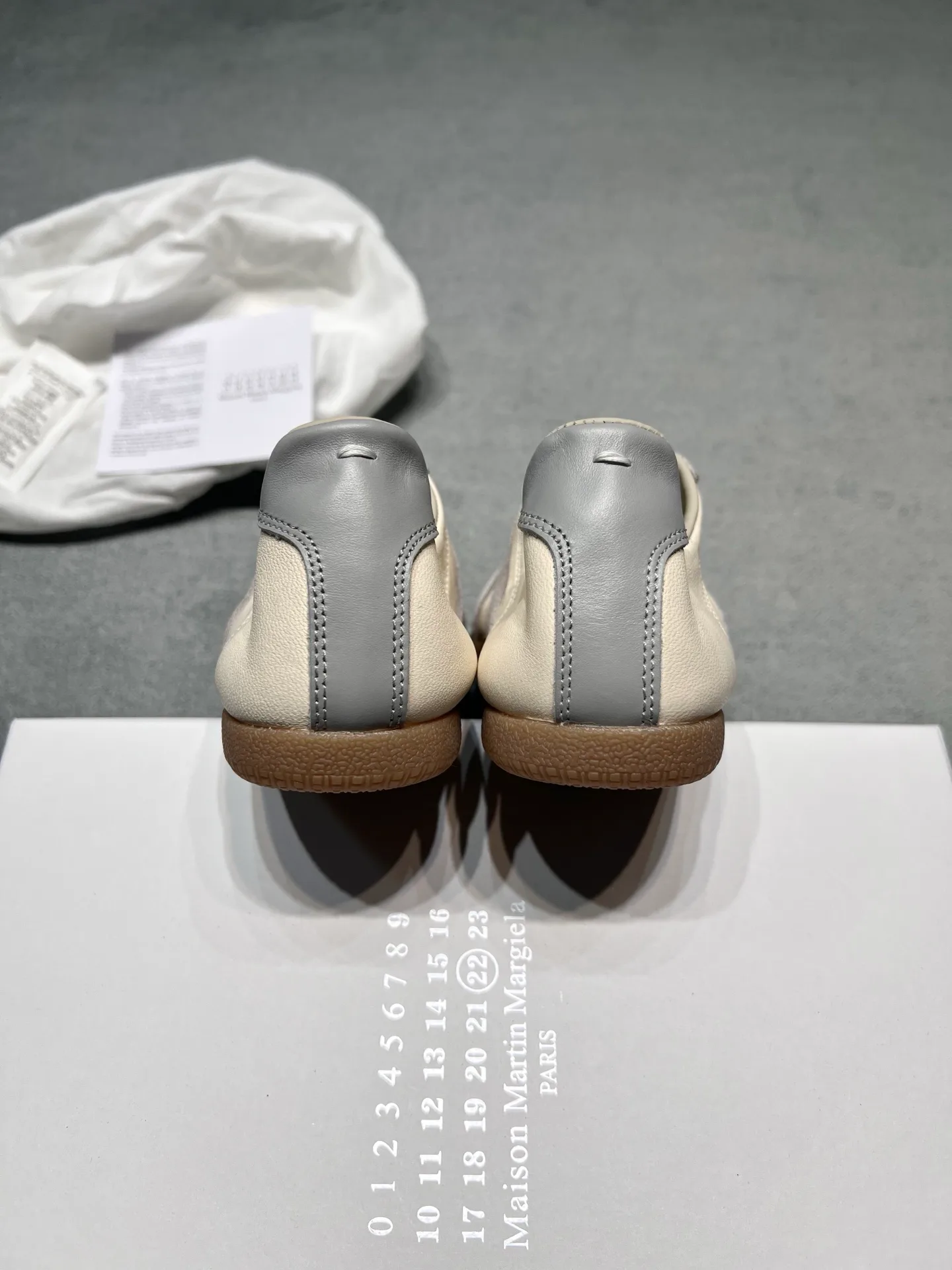 Women's Sneakers MAISON MARGIELA 18366871