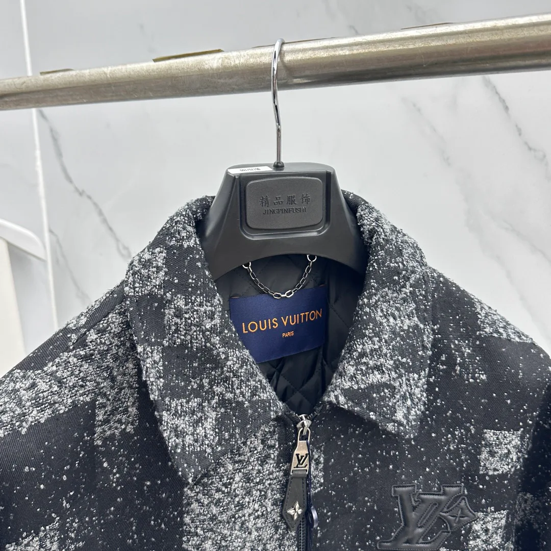 Men's Jackets And Down Jackets LOUIS VUITTON 18246857
