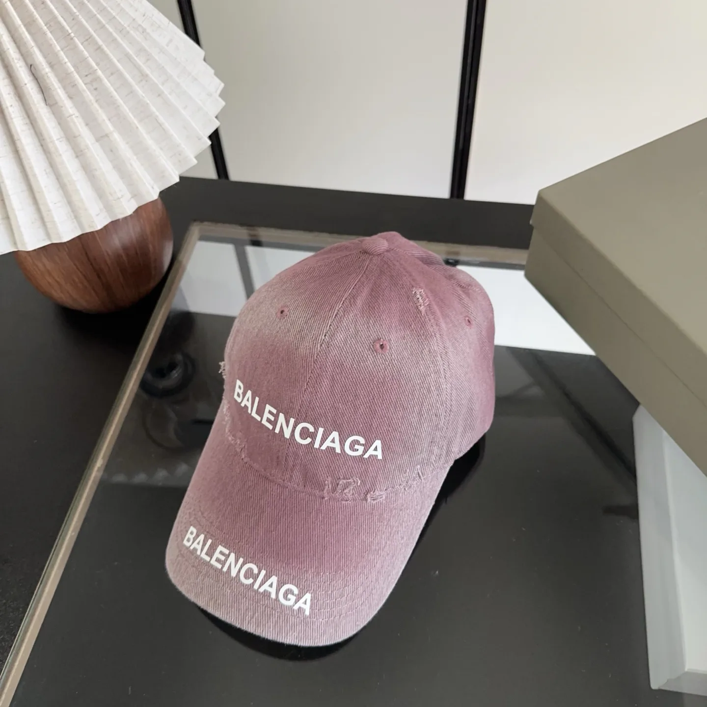 Hats BALENCIAGA 17646870
