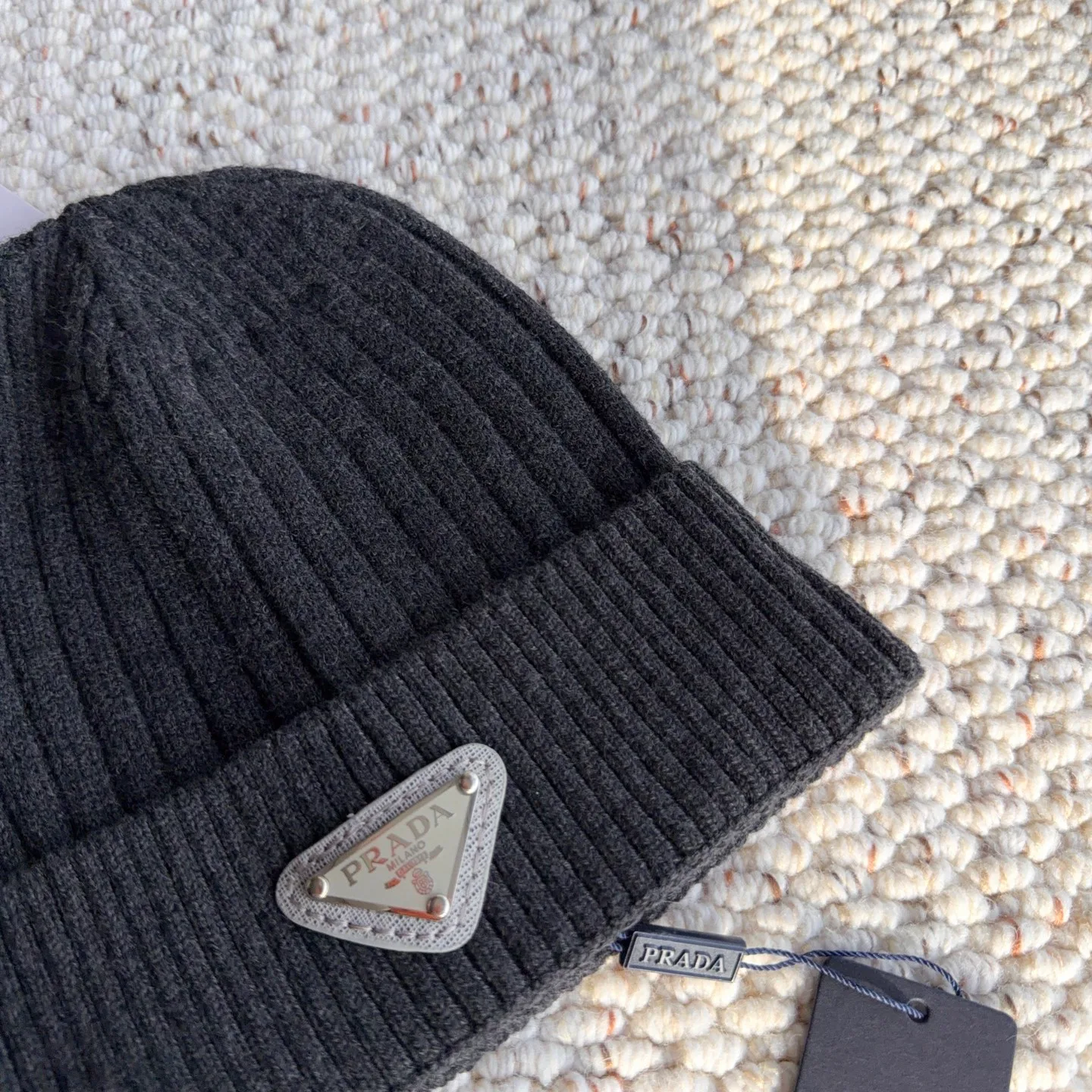 Hats PRADA 18297788
