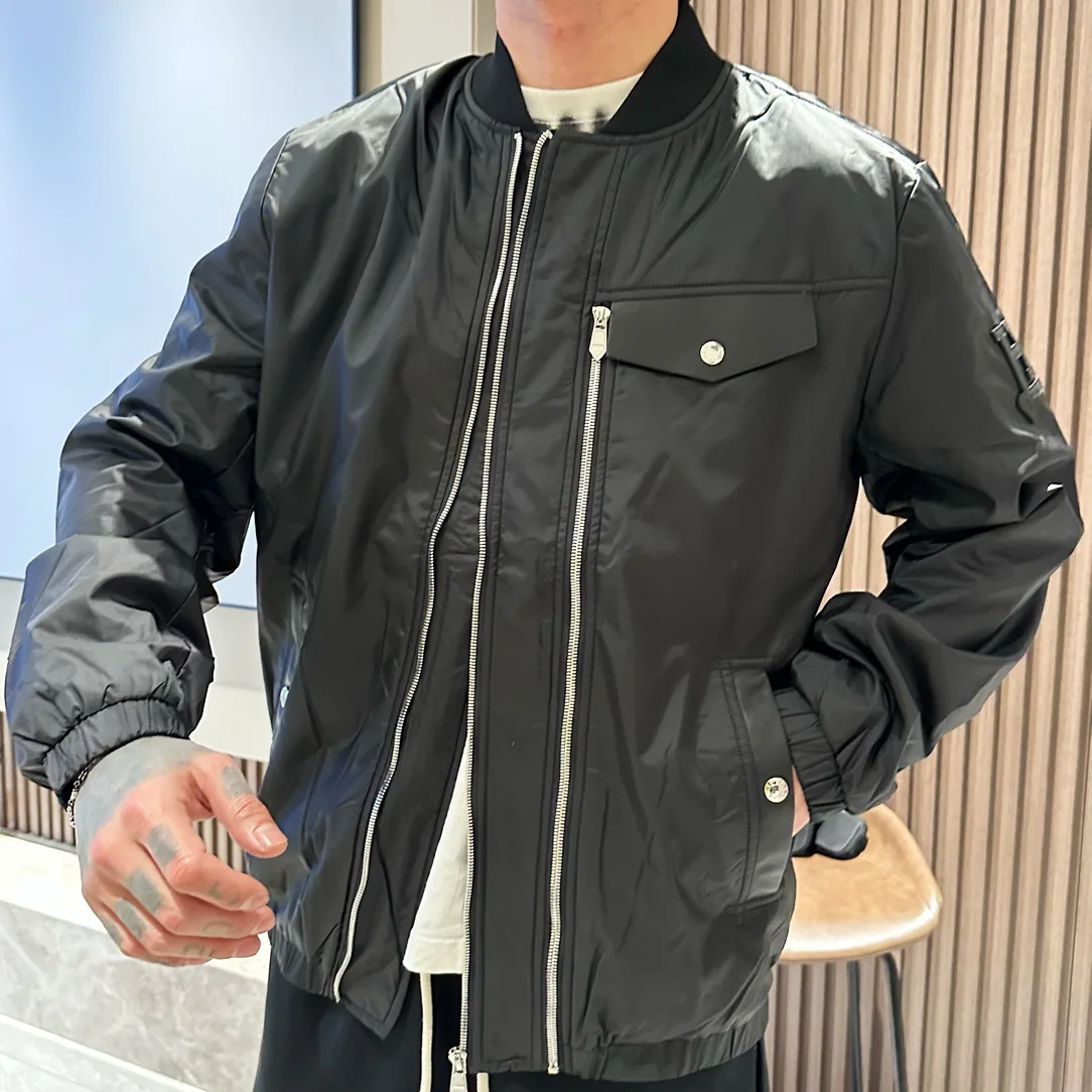 Men's Jackets And Down Jackets PRADA 18197290