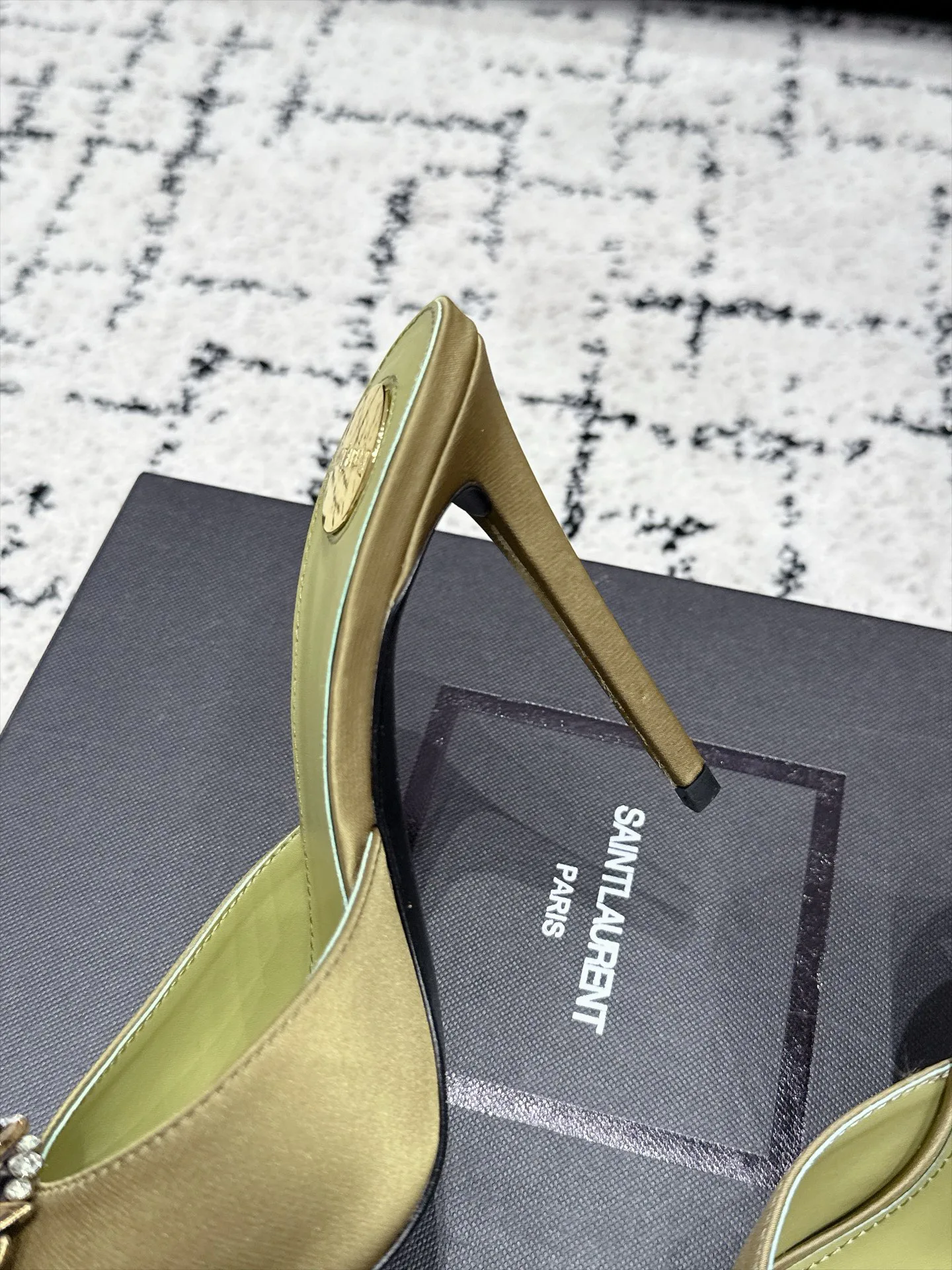Women's Heels SAINT LAURENT 17946869