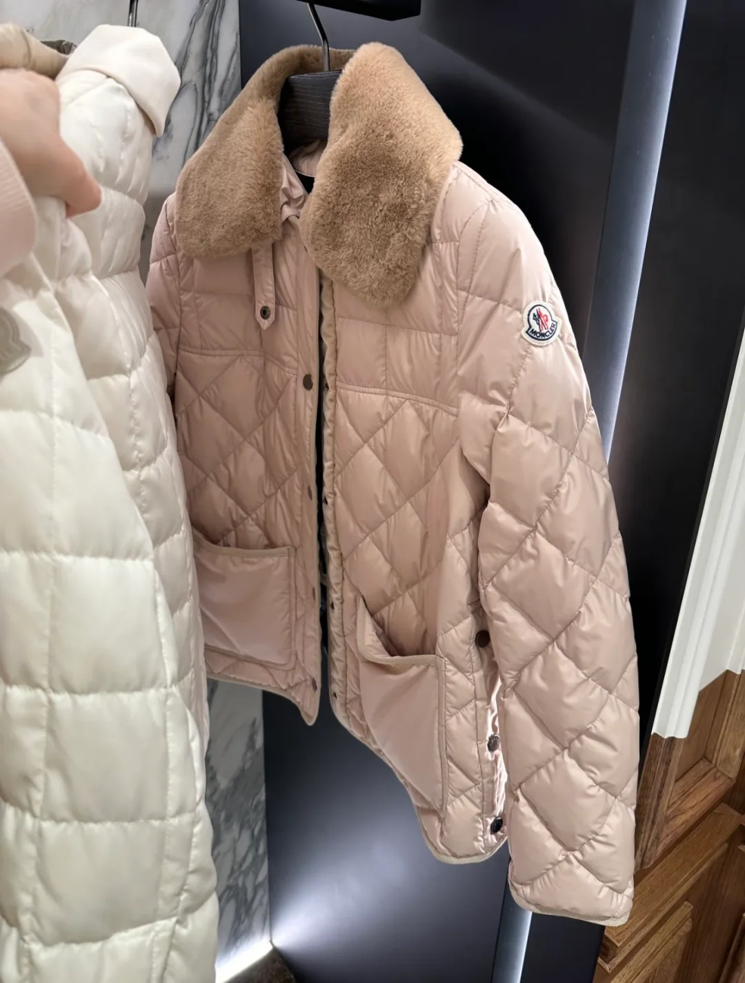 Women's Jackets And Down Jackets MONCLER 17880217