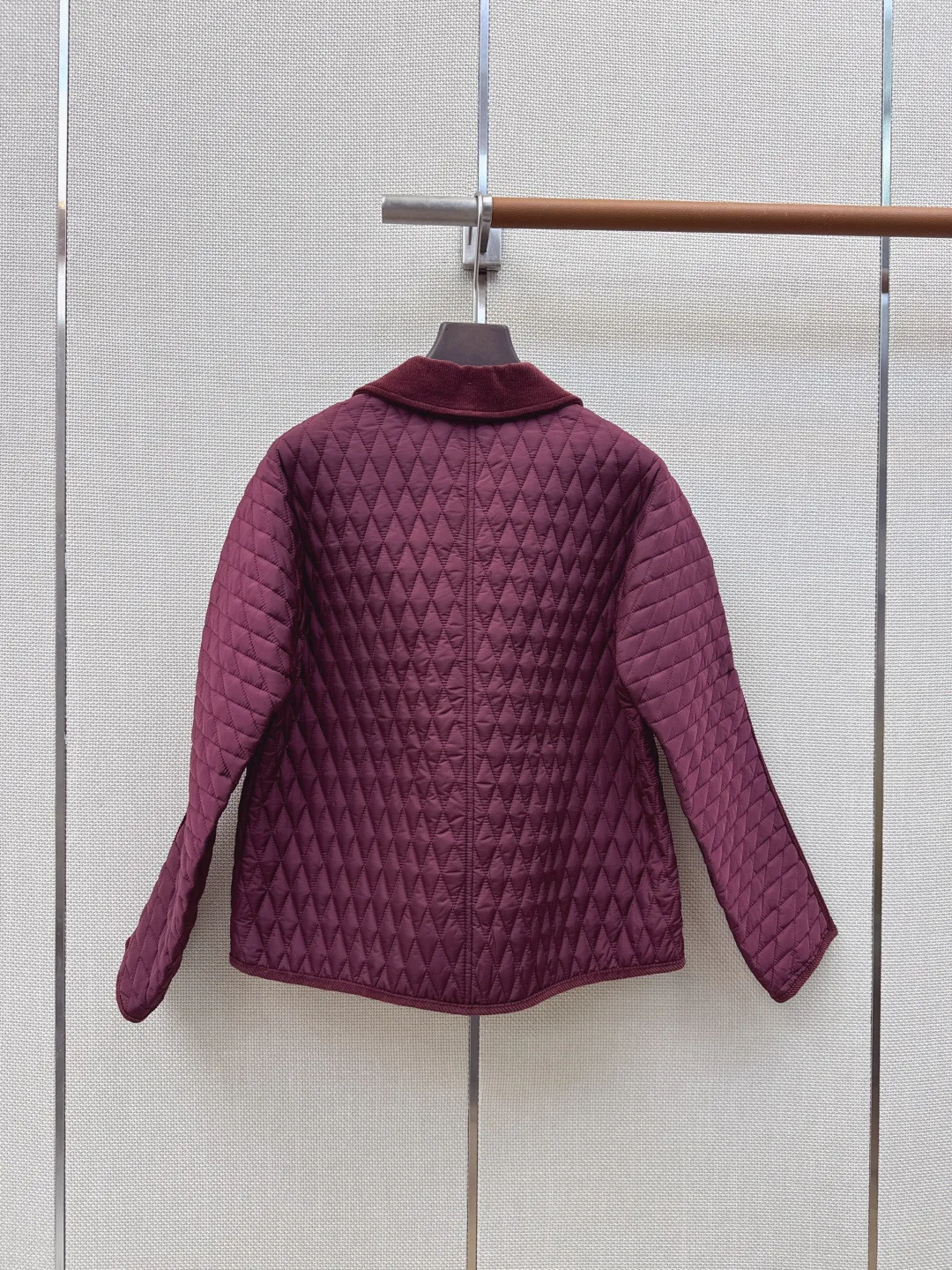 Women's Jackets And Down Jackets BURBERRY 18225620