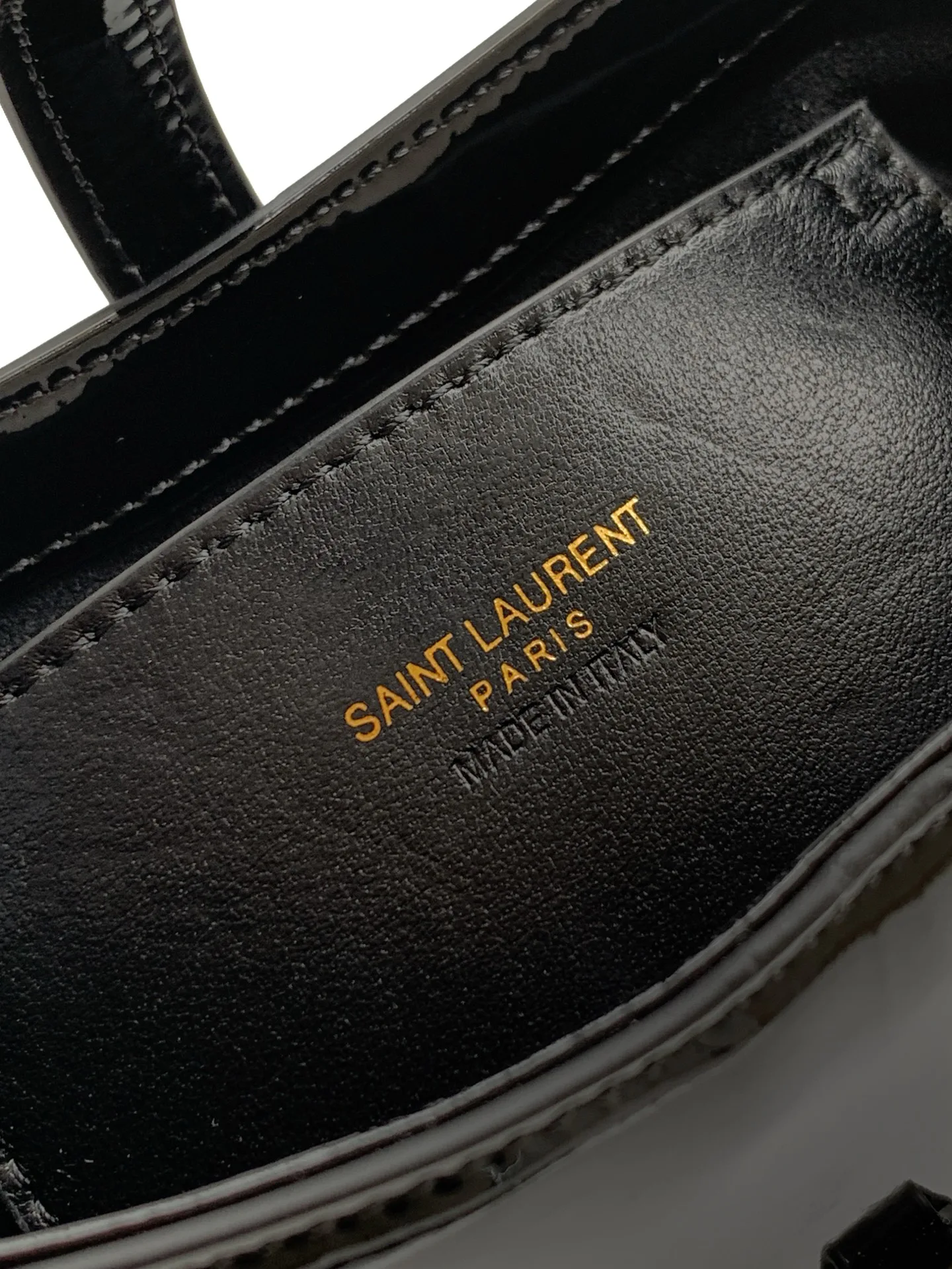 Классические Сумки Женские Saint Laurent 18610977