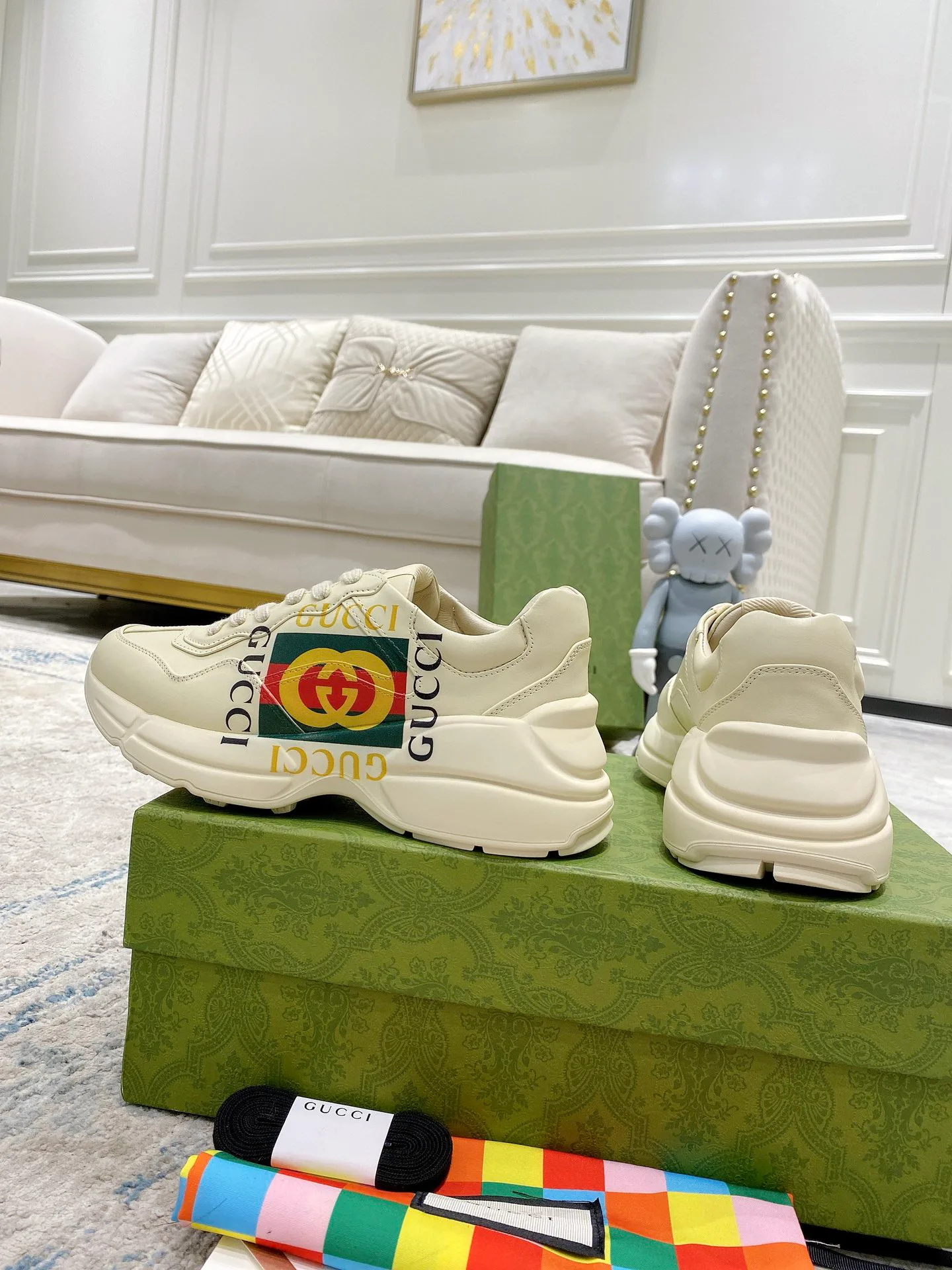 Women's Sneakers GUCCI 18527674