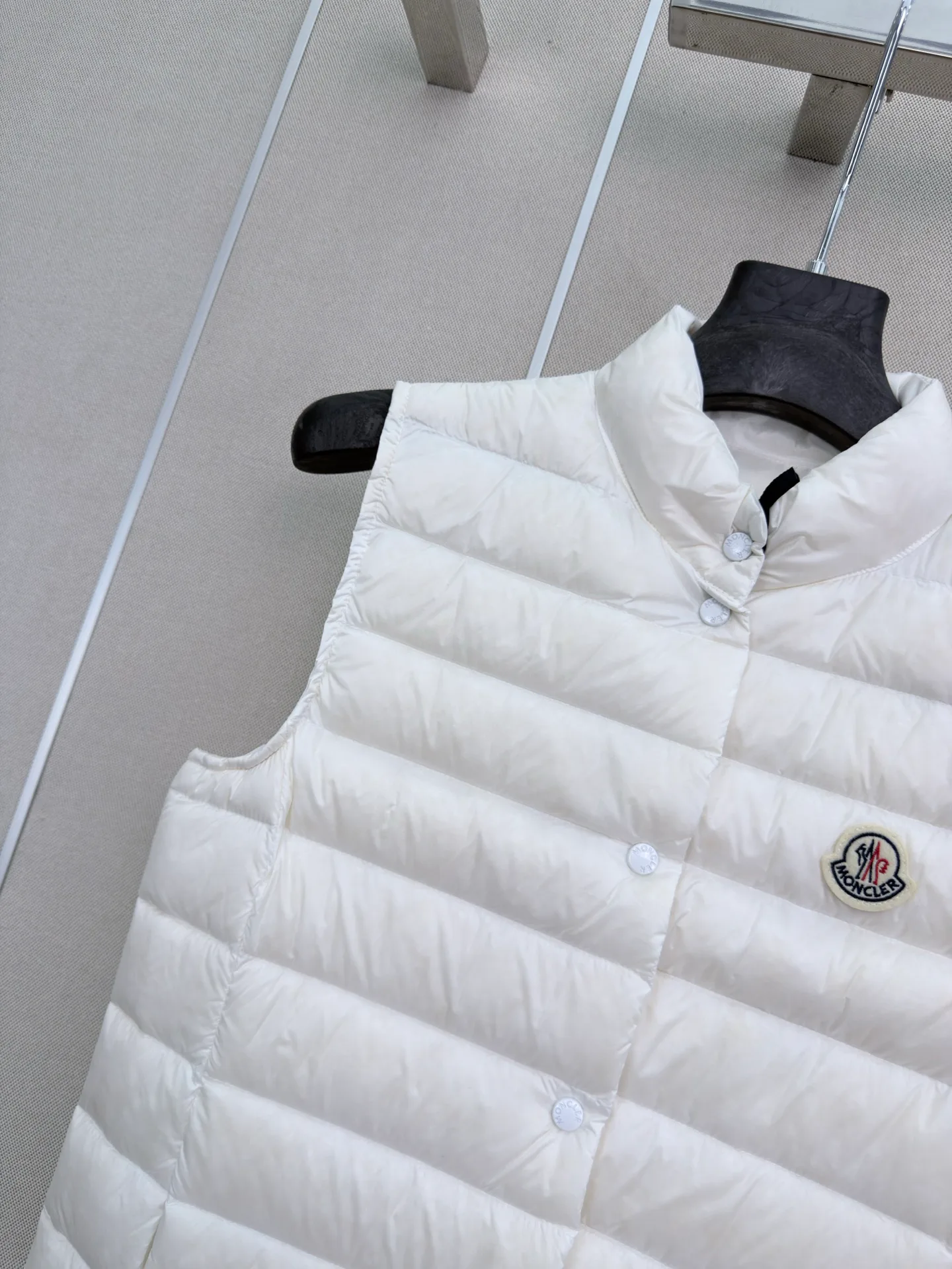 Women's Vests MONCLER 17921868
