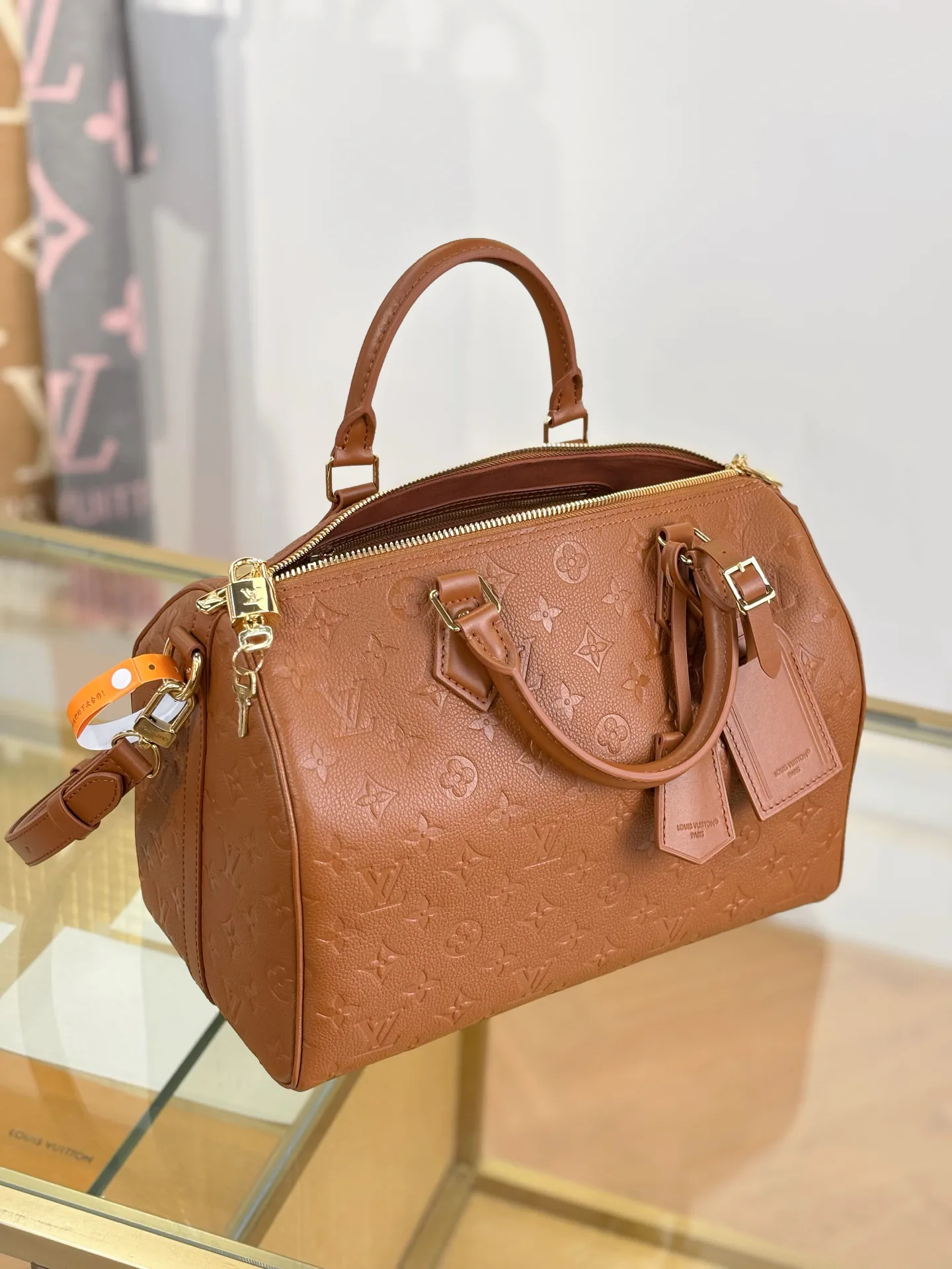Women's Classic Handbags LOUIS VUITTON 17979859