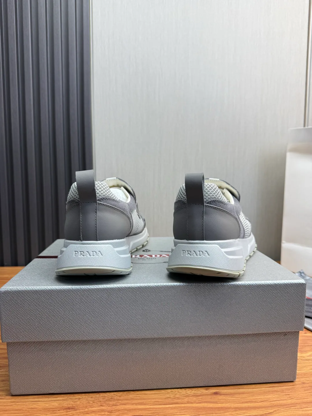 Men's Sneakers PRADA 17814138