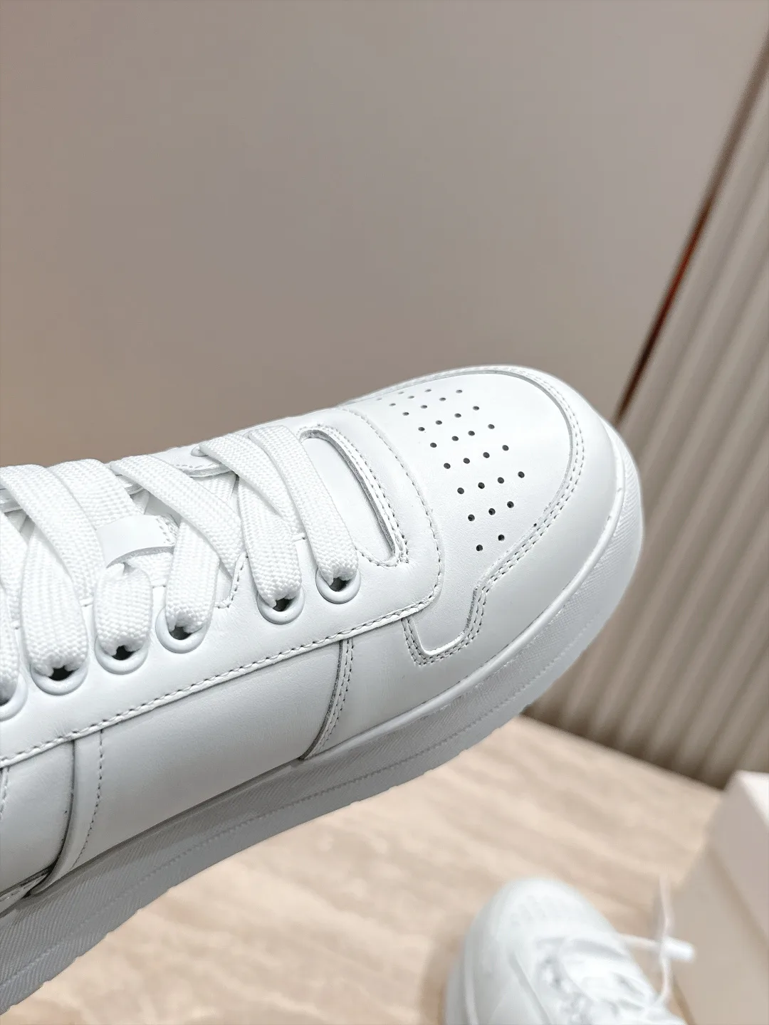 Women's Sneakers PRADA 18461648
