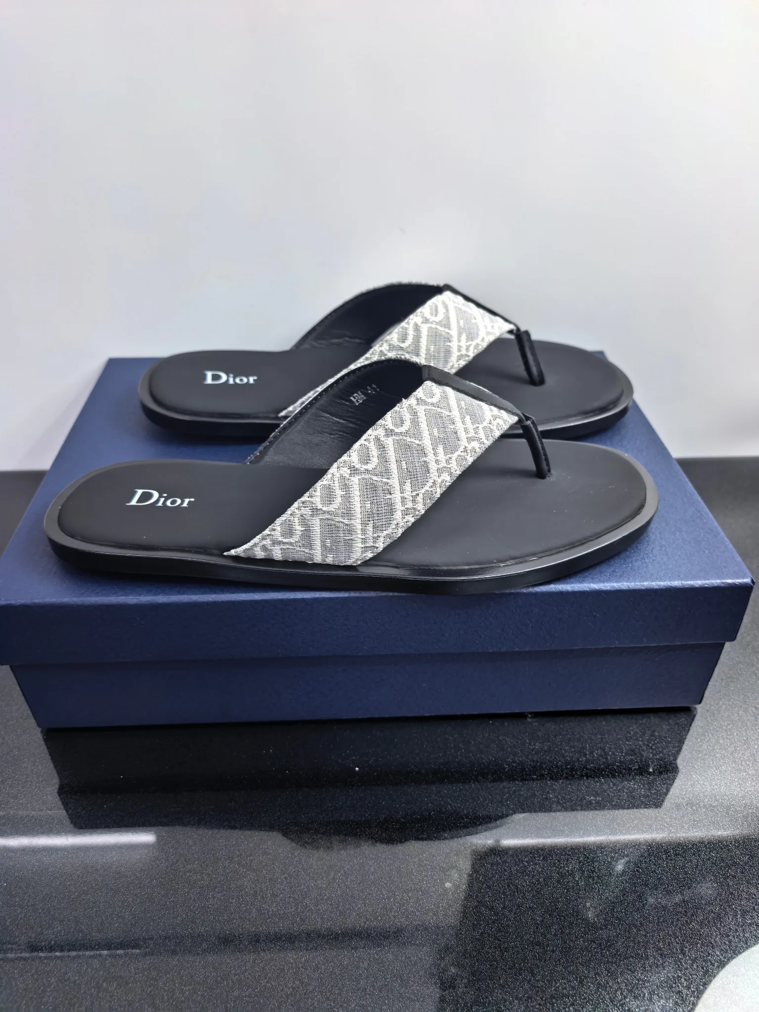 Women's Flip-Flops CHRISTIAN DIOR 18103555