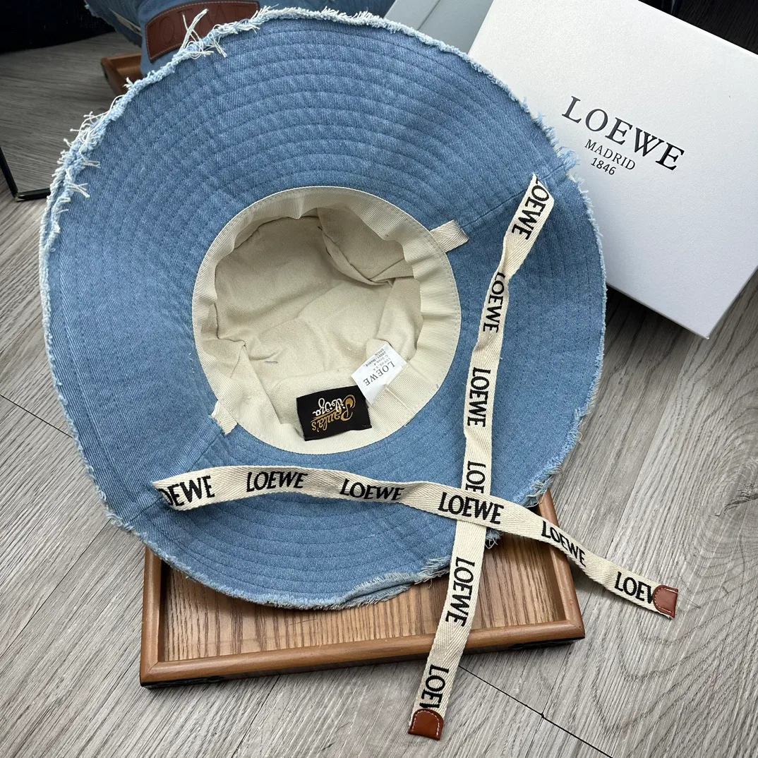 Hats LOEWE 17604778