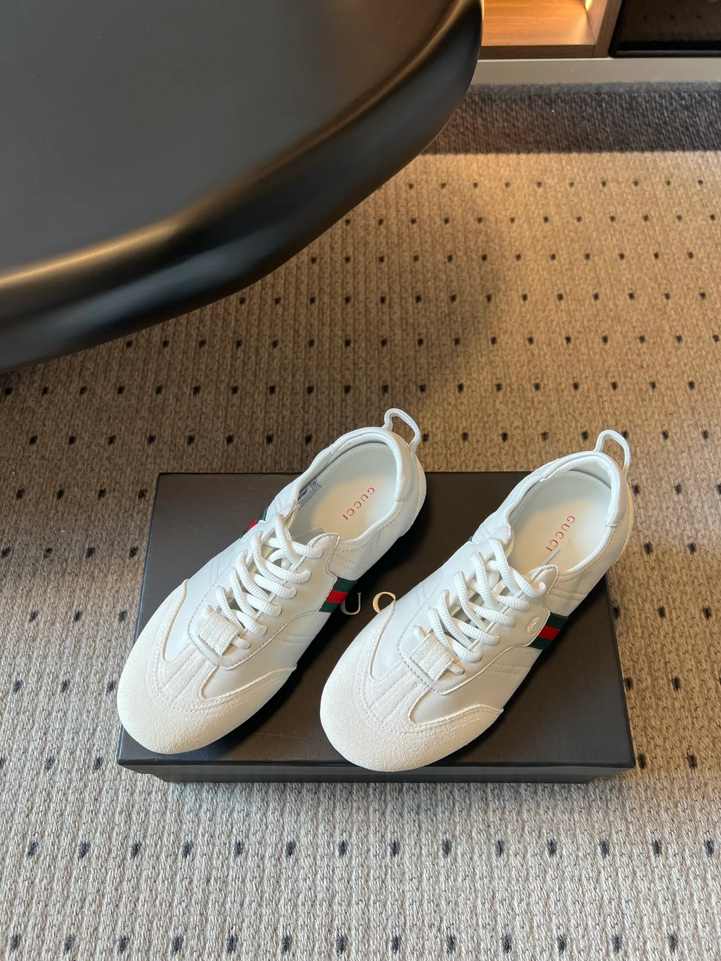 Women's Sneakers GUCCI 17614655
