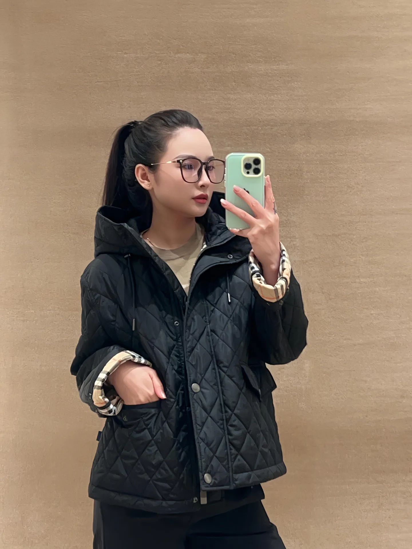 Women's Jackets And Down Jackets BURBERRY 18033913