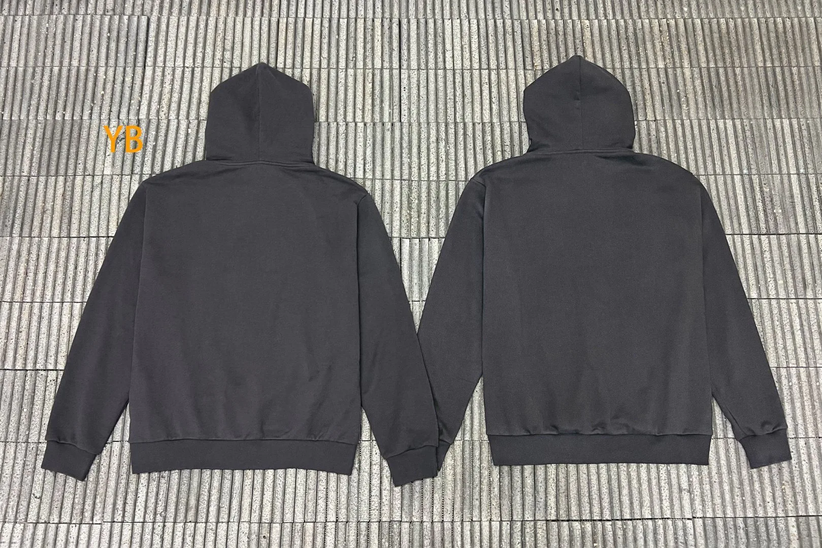Men's Sweatshirts And Hoodies LOUIS VUITTON 17364975
