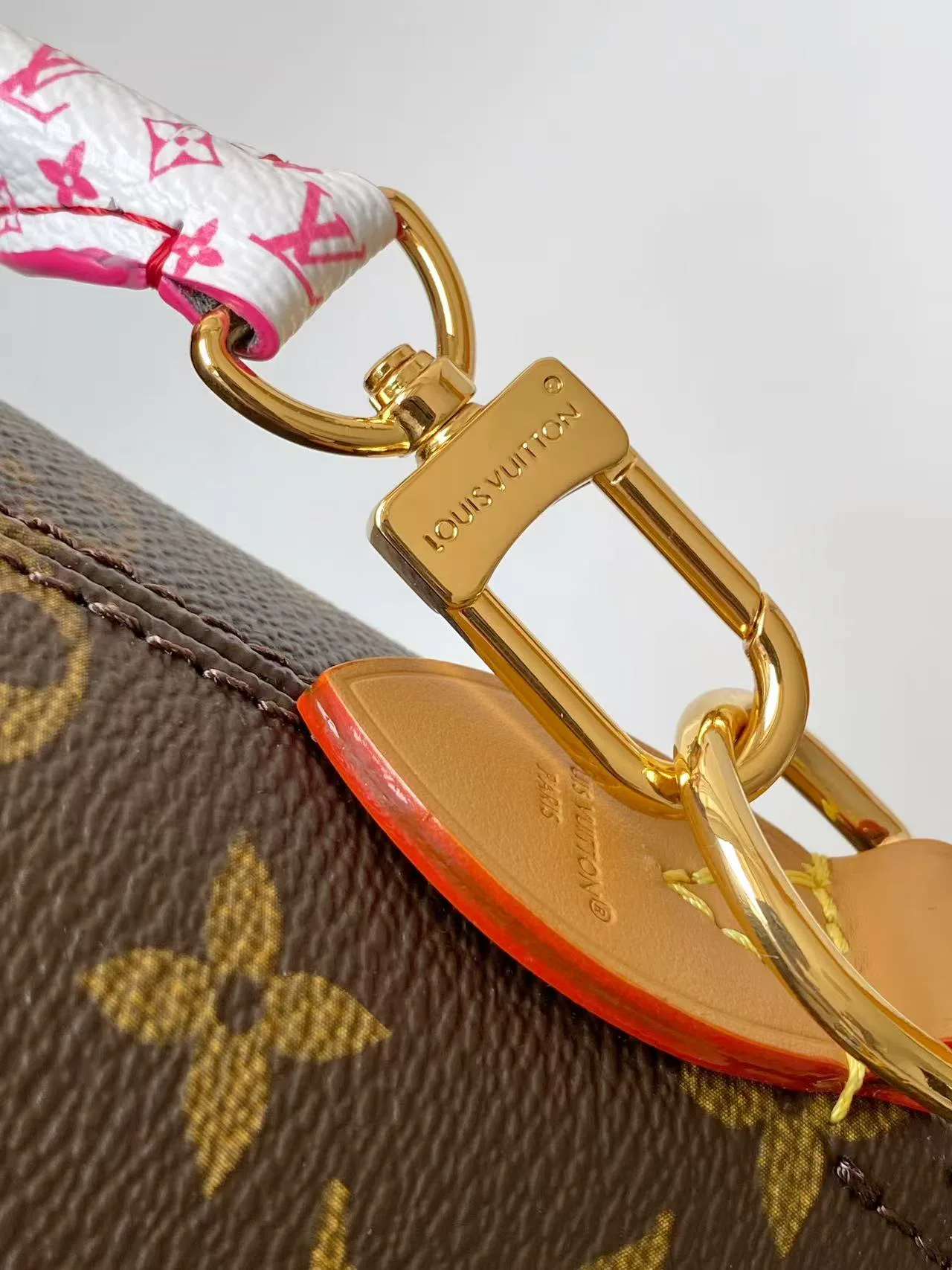 Women's Classic Handbags LOUIS VUITTON 17904102