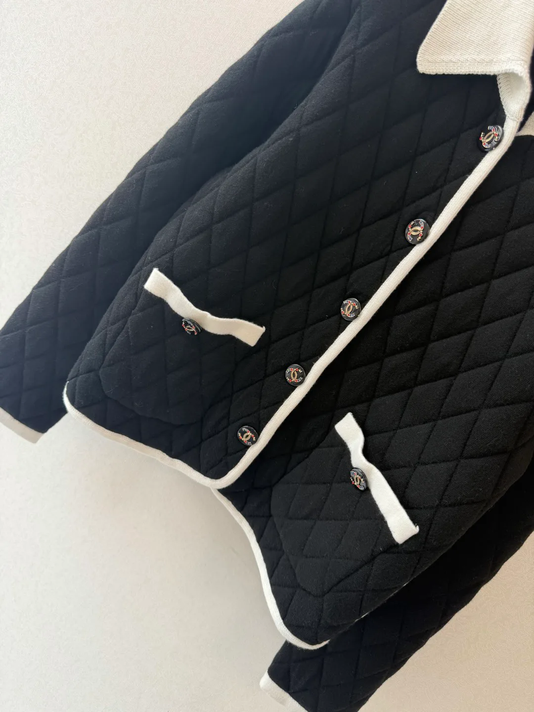 Women's Jumpers And Sweaters CHANEL 18509731