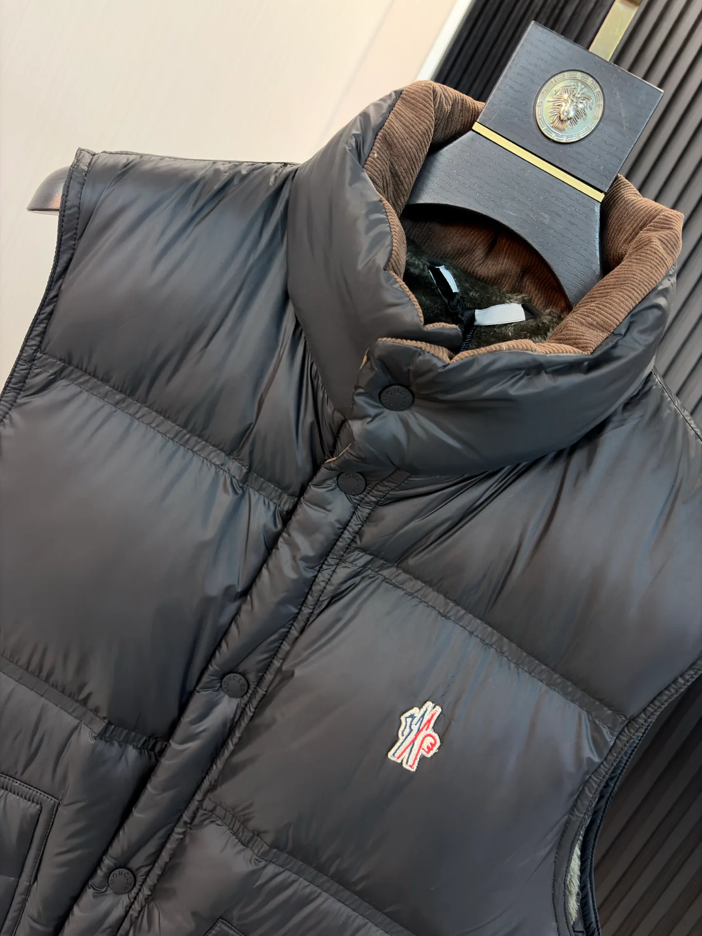 Women's Vests MONCLER 17868377