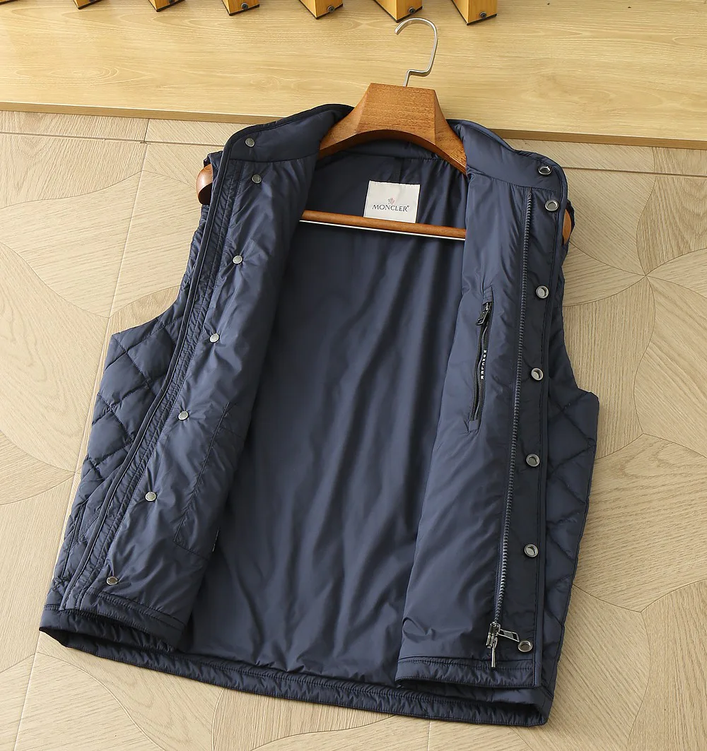 Women's Vests MONCLER 18188871