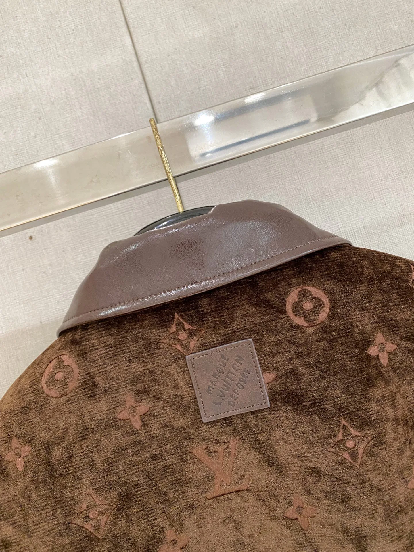 Men's Jackets And Down Jackets LOUIS VUITTON 18273020