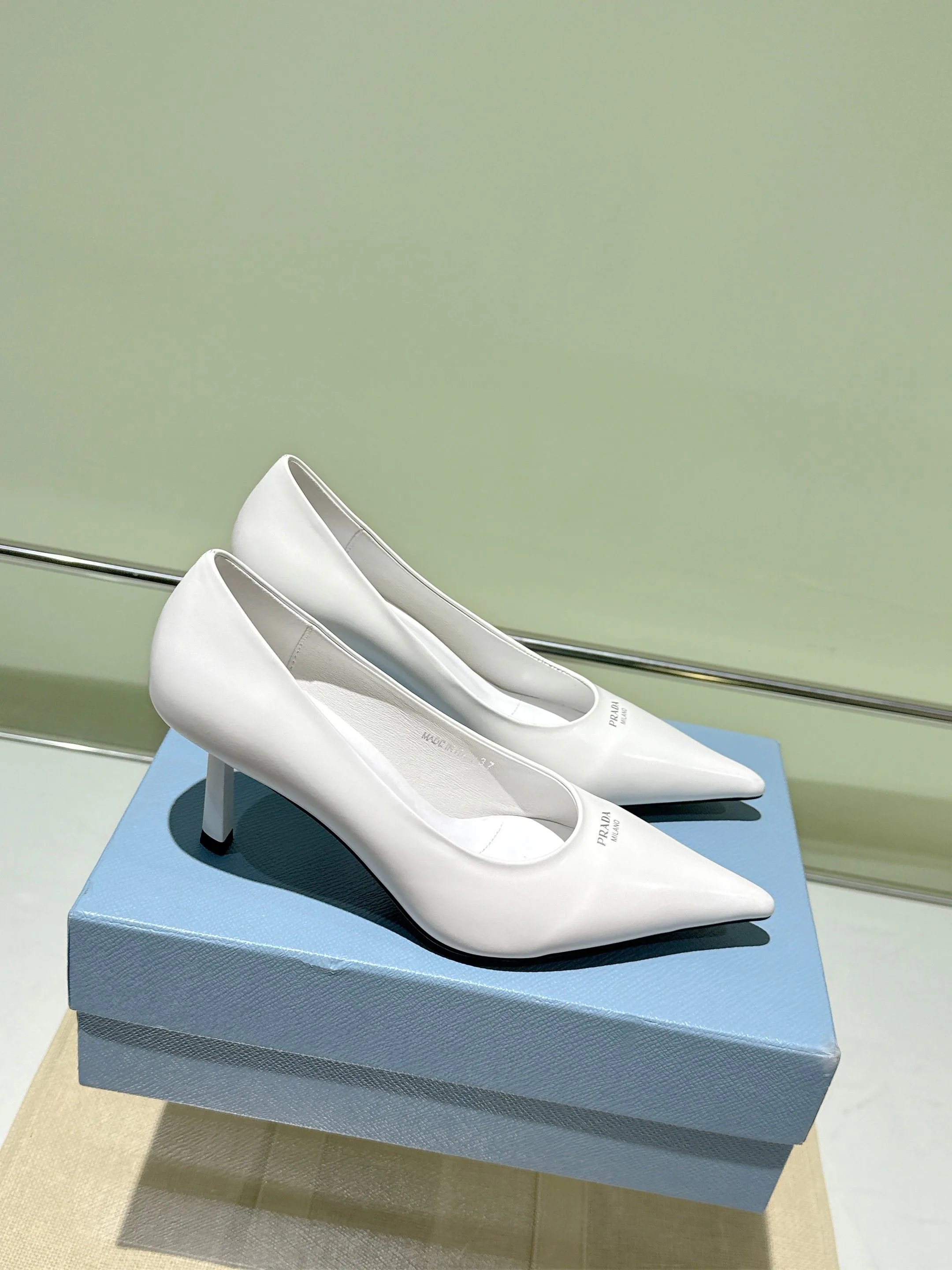 Women's Heels PRADA 18083947