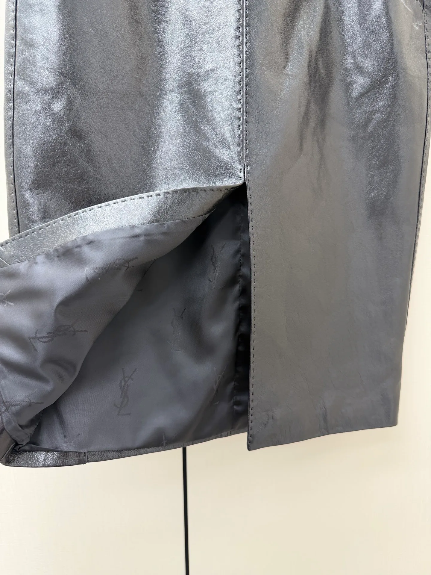 Women's Skirts SAINT LAURENT 18553826