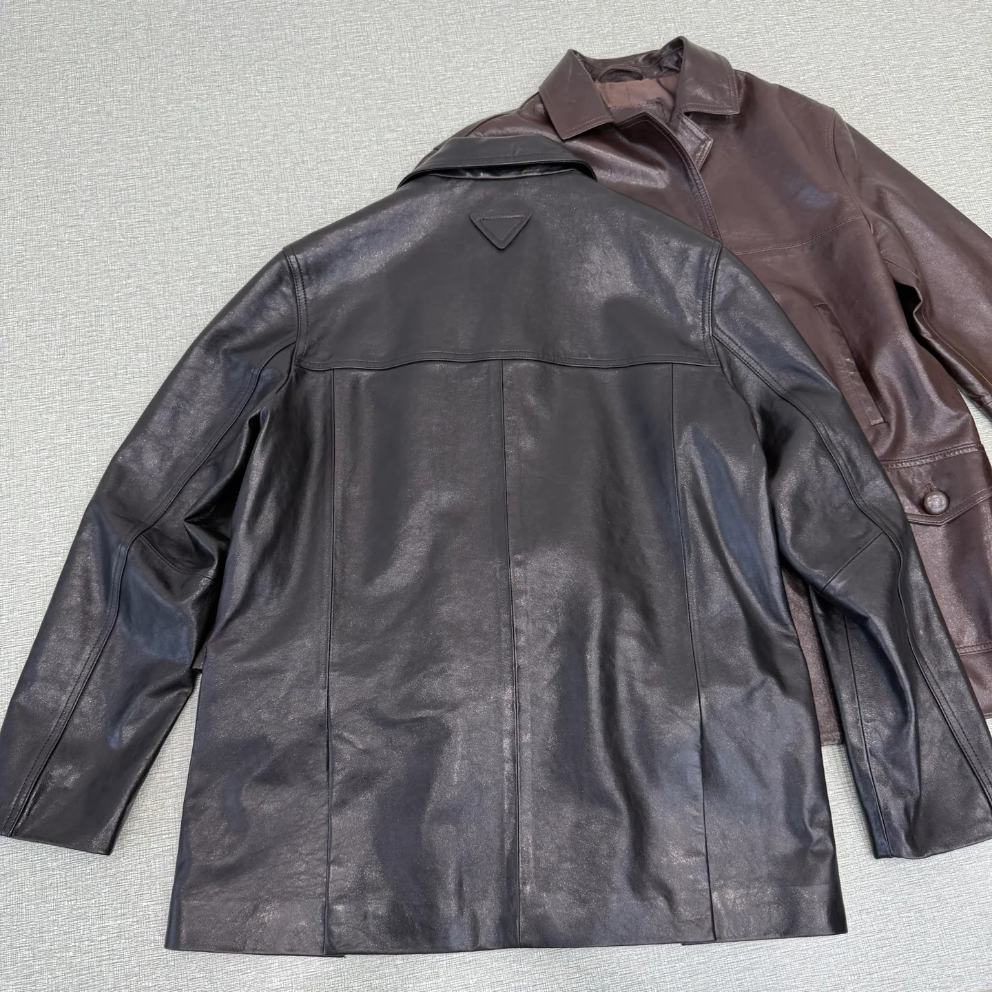 Women's Leather Jackets And Sheepskin Coats PRADA 18090502