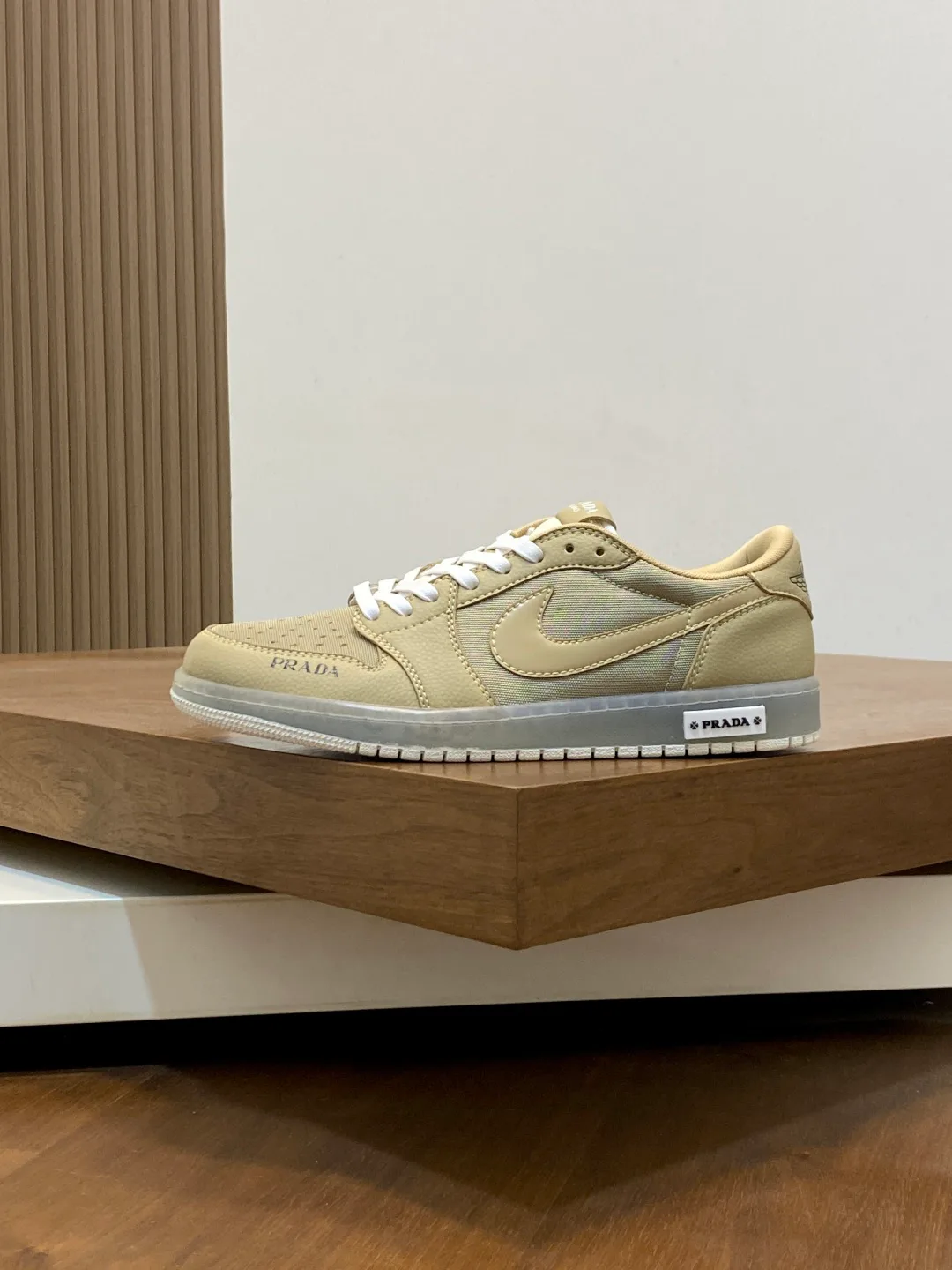 Men's Sneakers PRADA 18274570