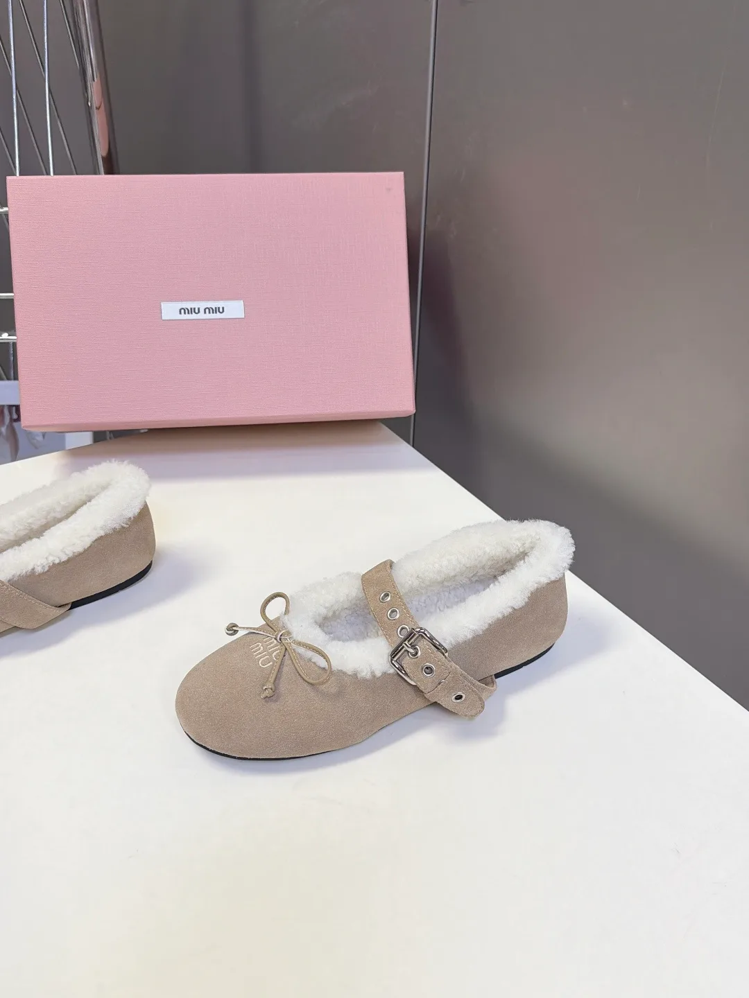 Women's Ballet Flats MIU MIU 18477400