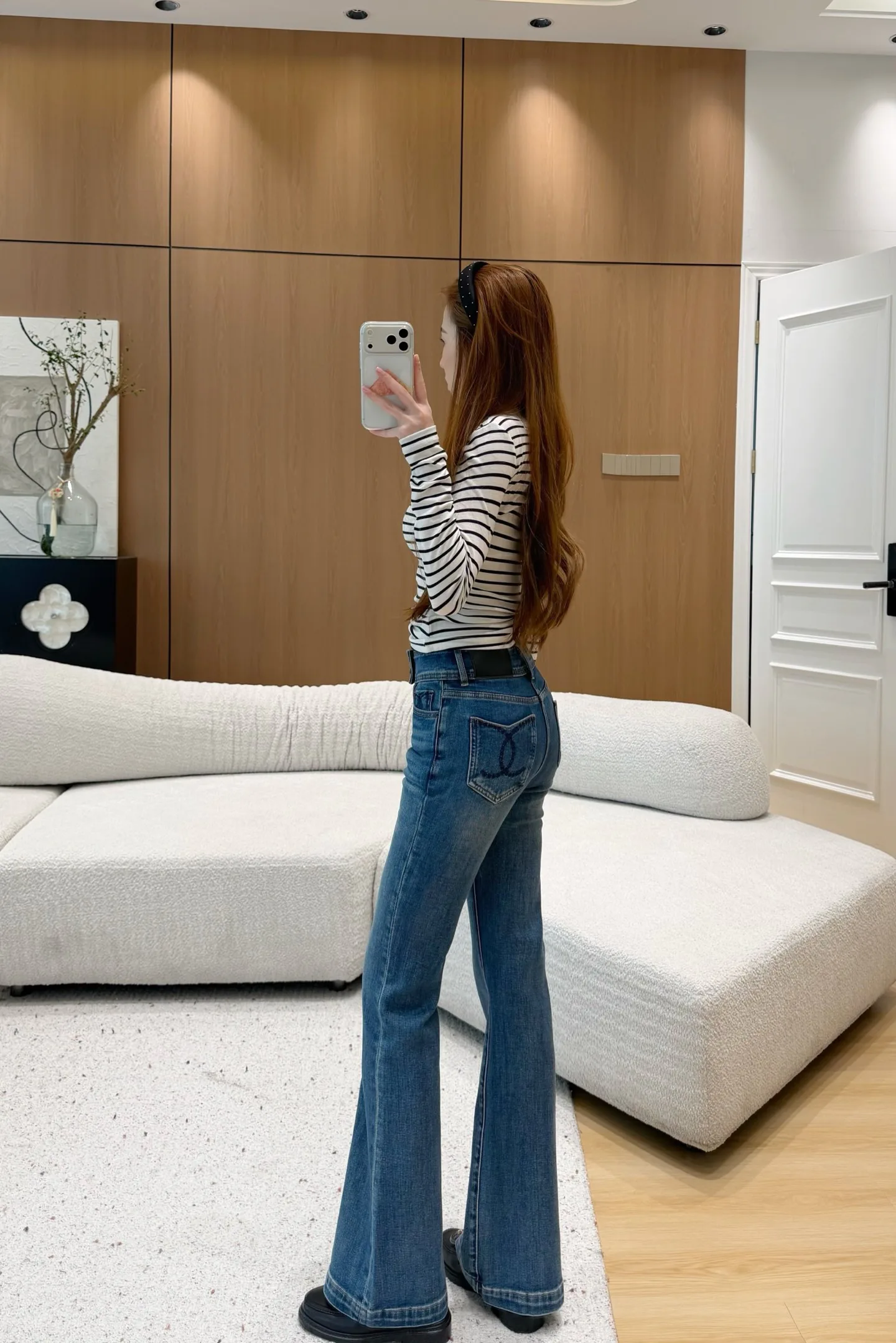 Джинсы Женские Chanel 18598899