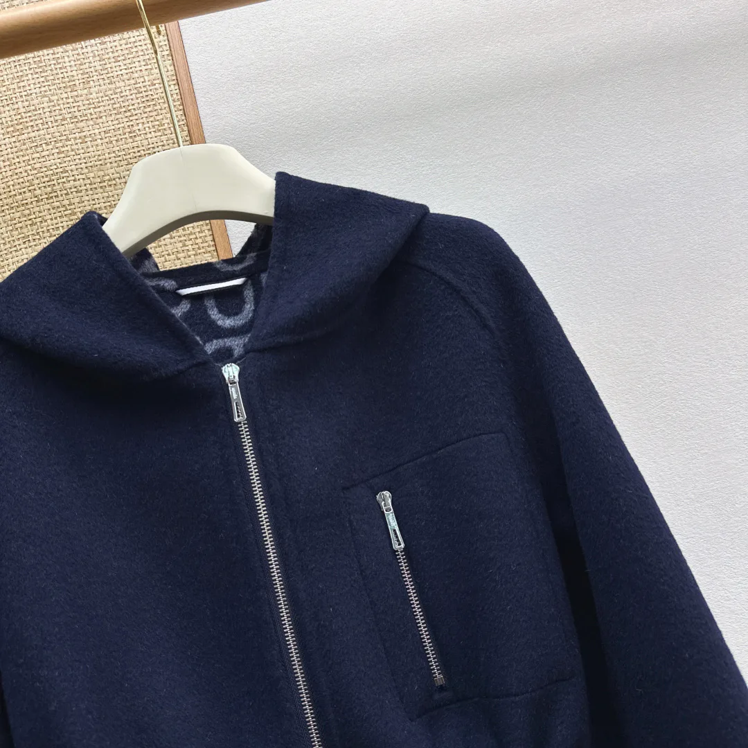 Women's Coats HERMES 18331271