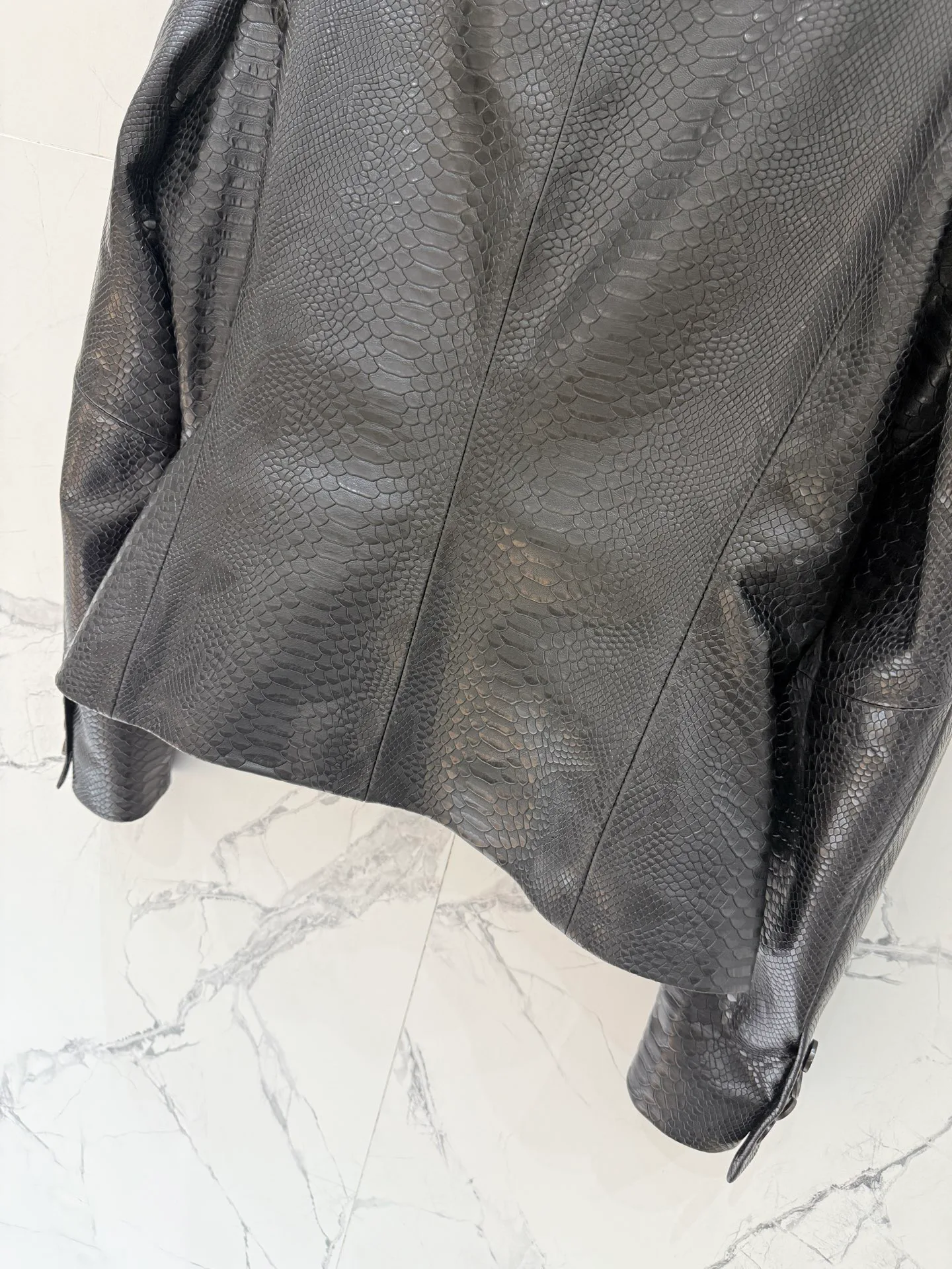 Women's Leather Jackets And Sheepskin Coats THE ROW 17850851