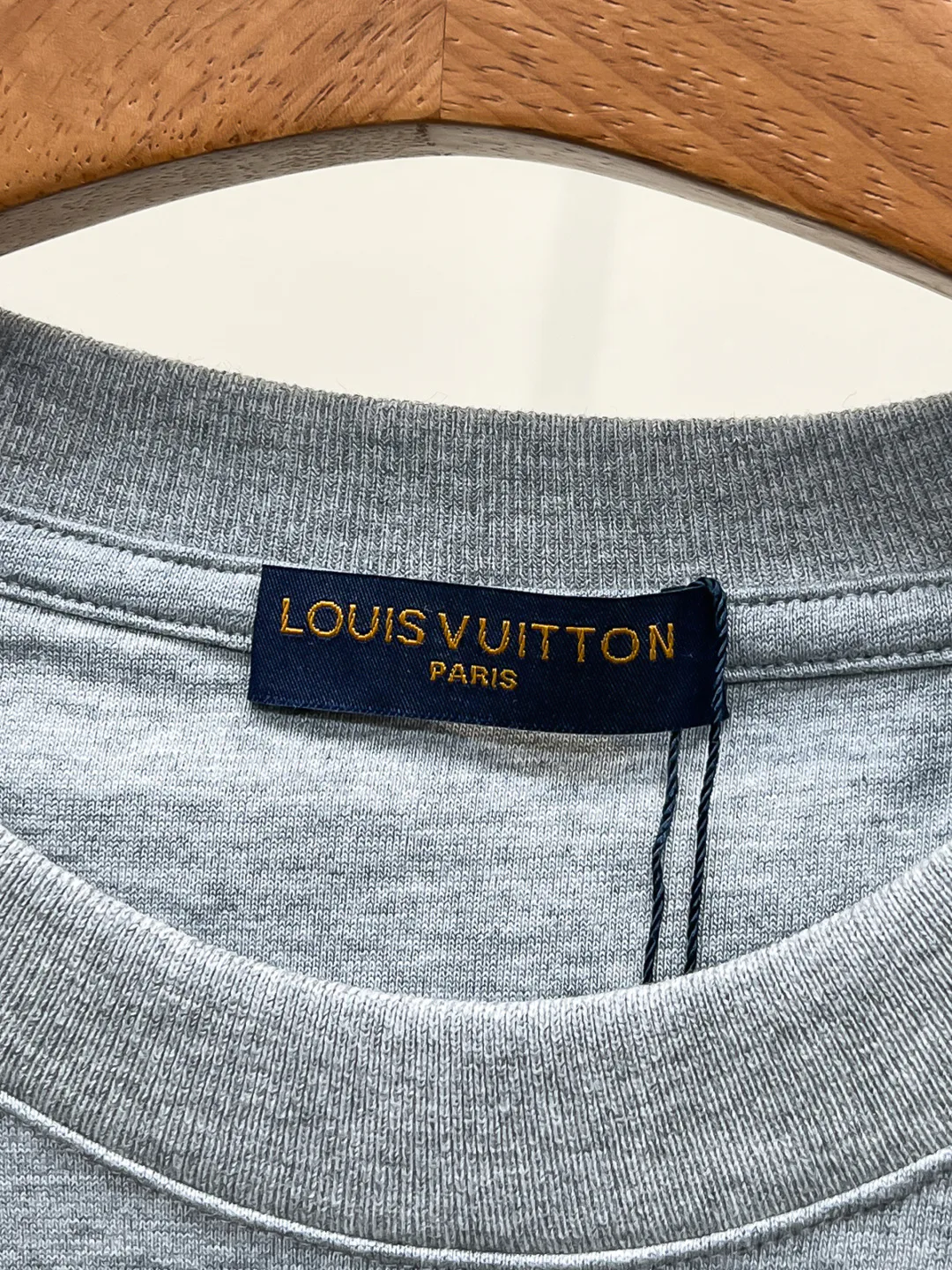 Men's T-Shirts LOUIS VUITTON 18499295