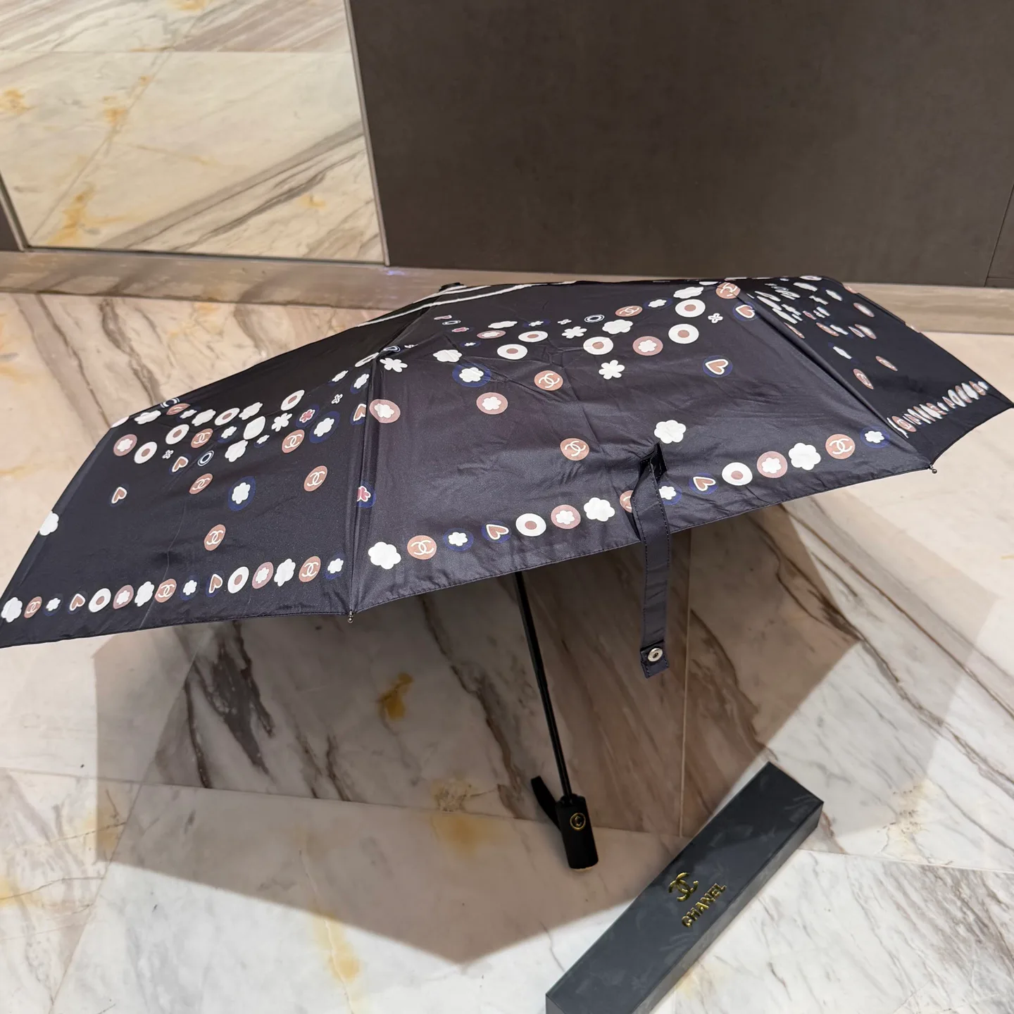 Umbrellas CHANEL 17350234