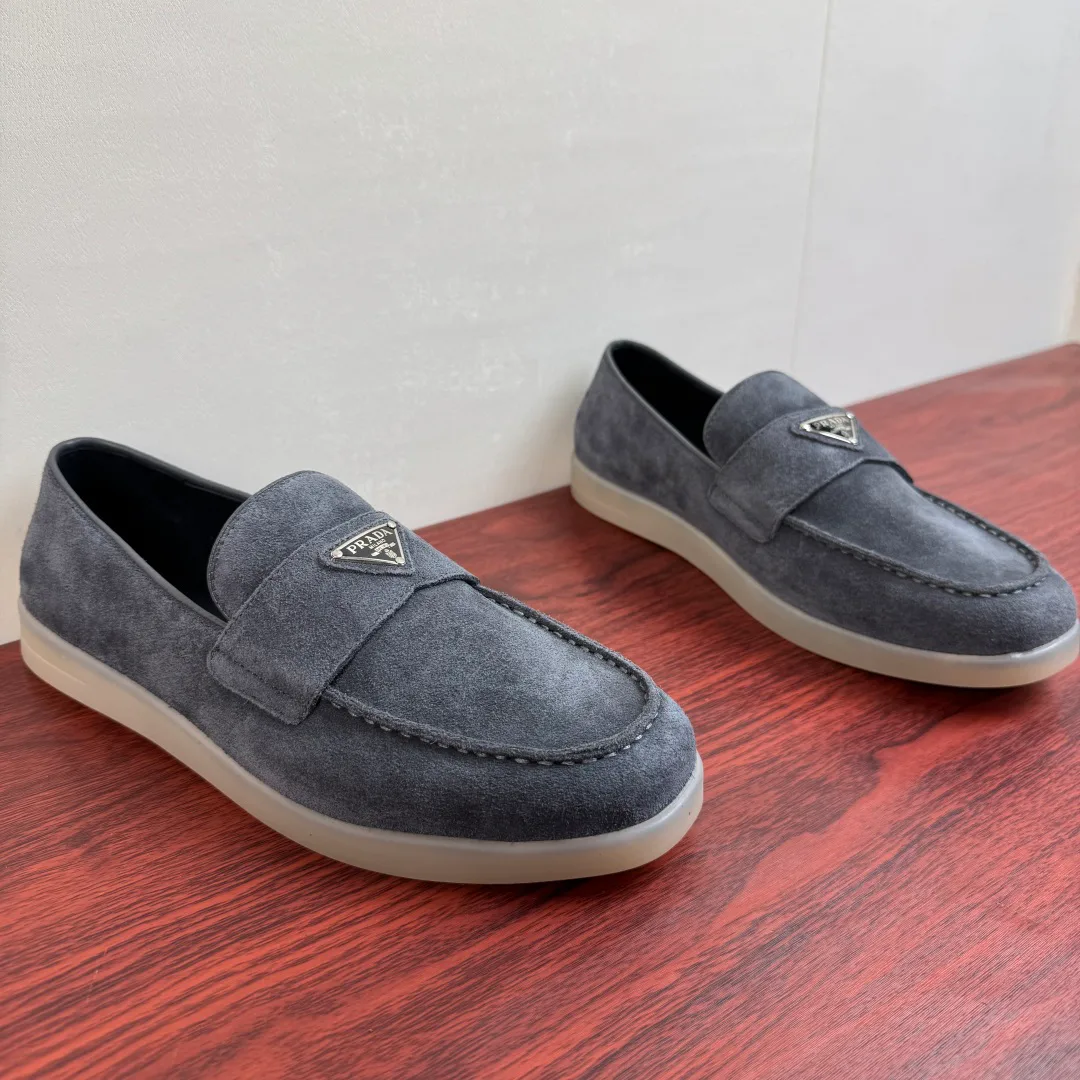 Men's Loafers And Dress Shoes PRADA 18100606