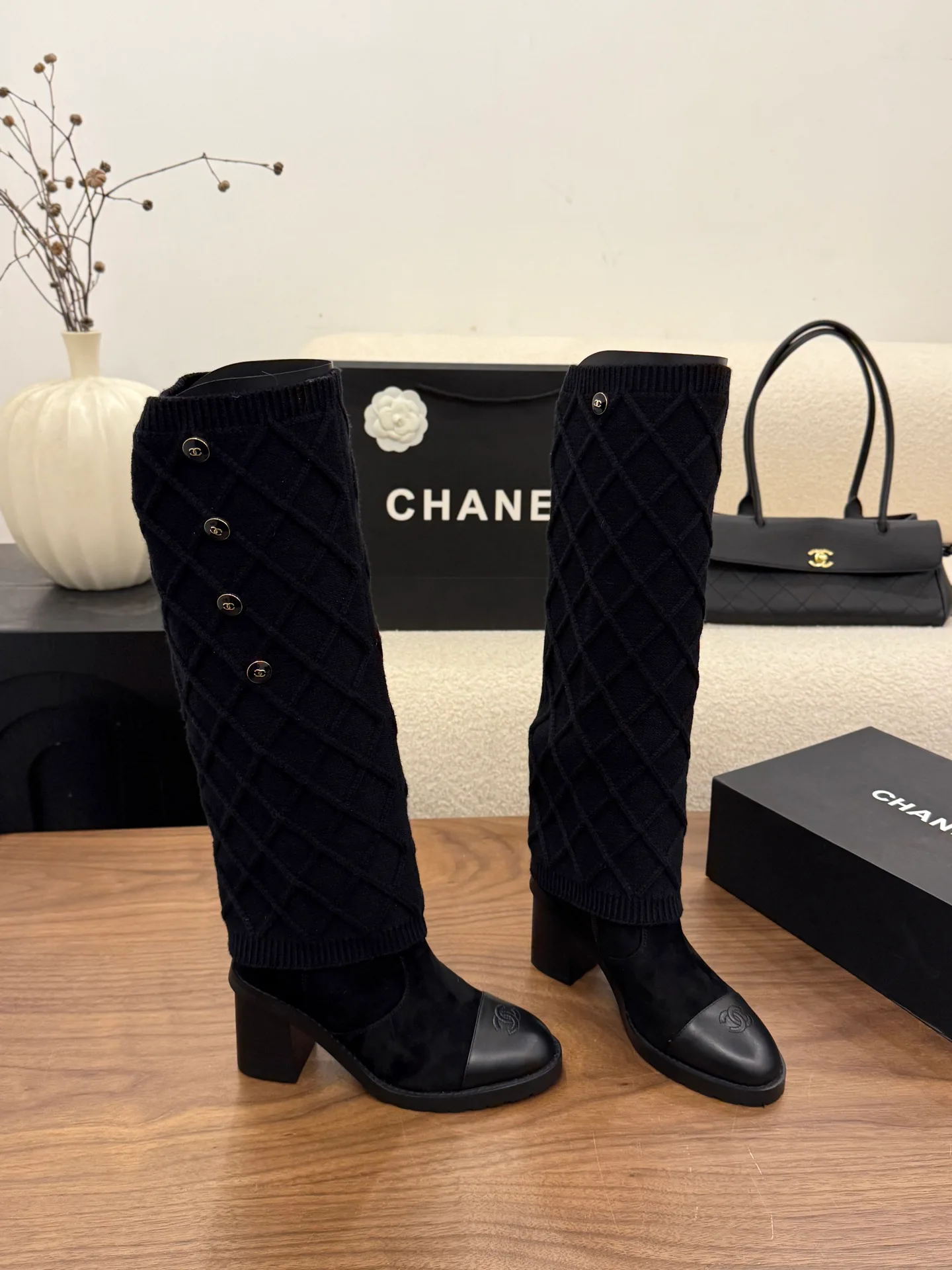 Women's Boots CHANEL 18323403