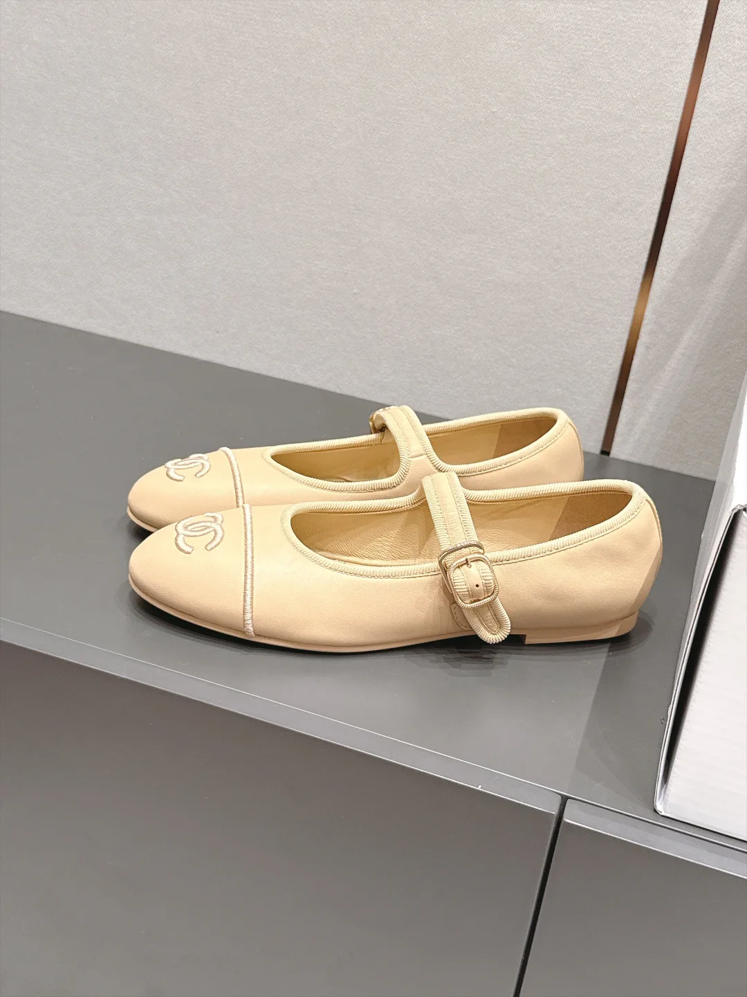 Women's Heels CHANEL 17946738