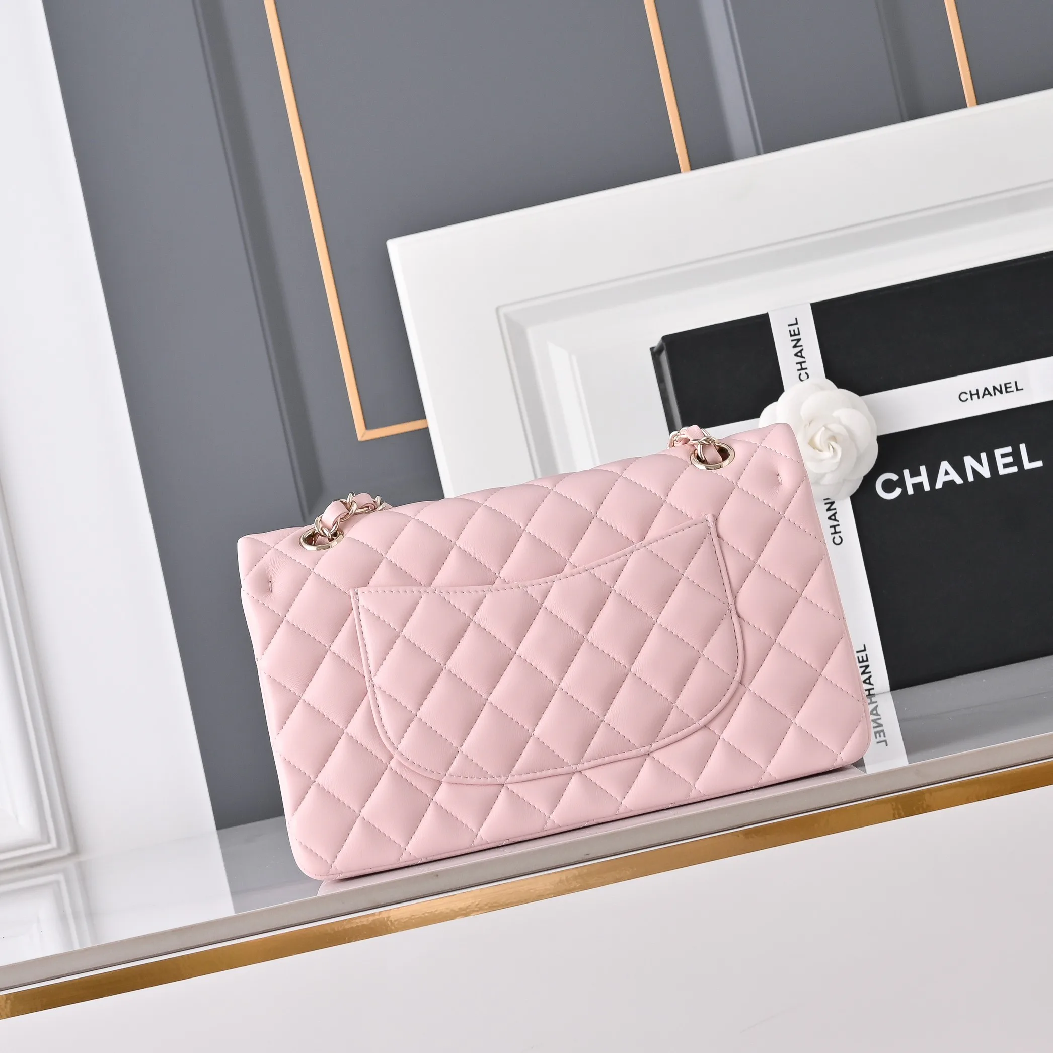 Women's Classic Handbags CHANEL 18148082