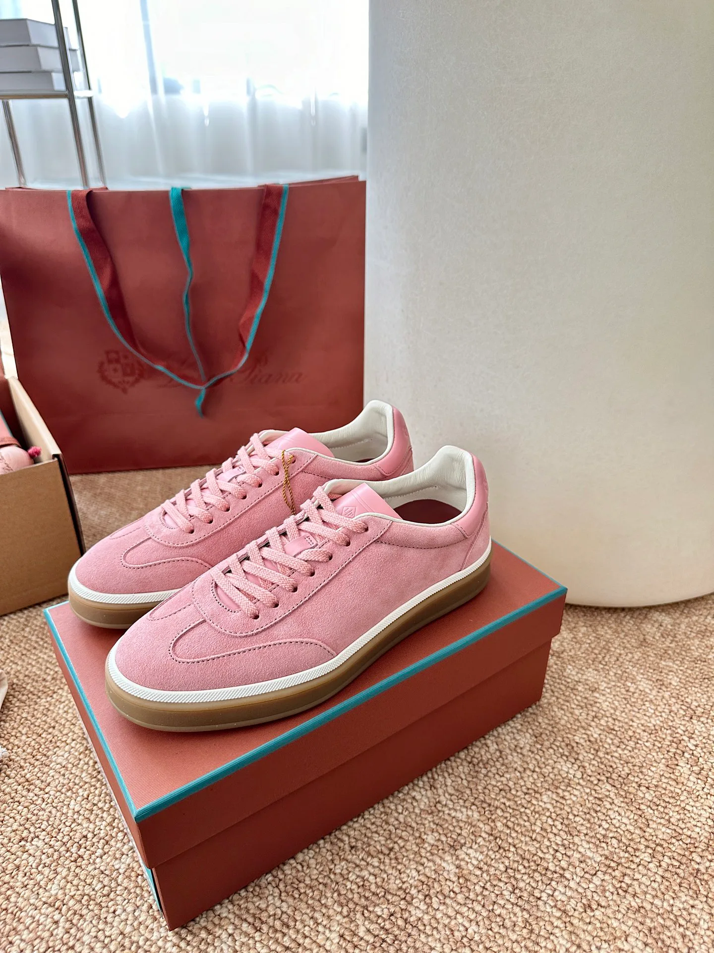 Women's Sneakers LORO PIANA 19554079