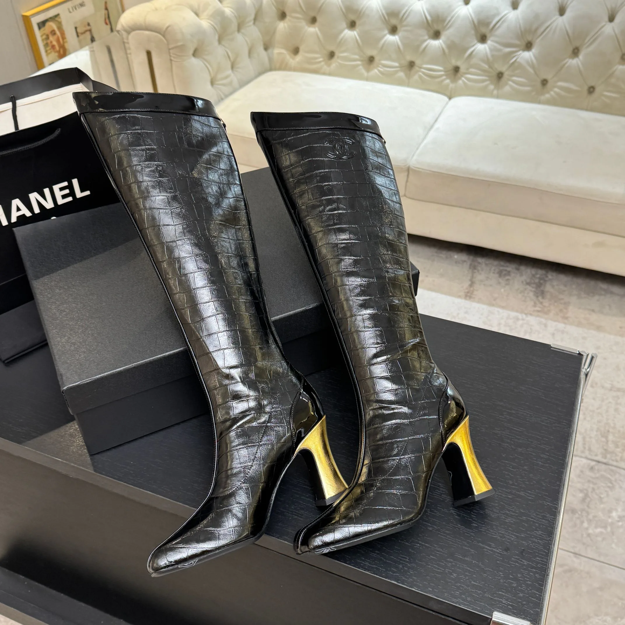 Women's Boots CHANEL 17900007