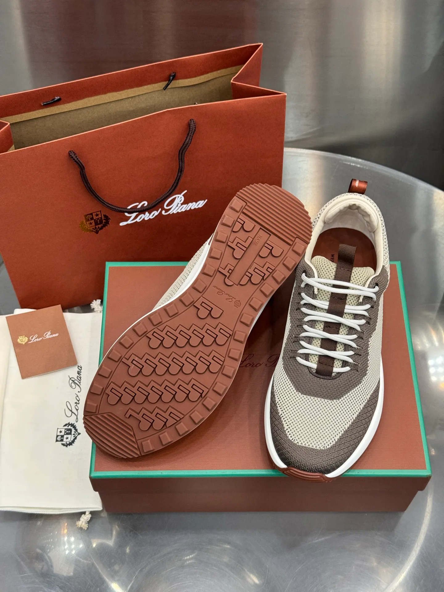 Men's Sneakers LORO PIANA 18202679