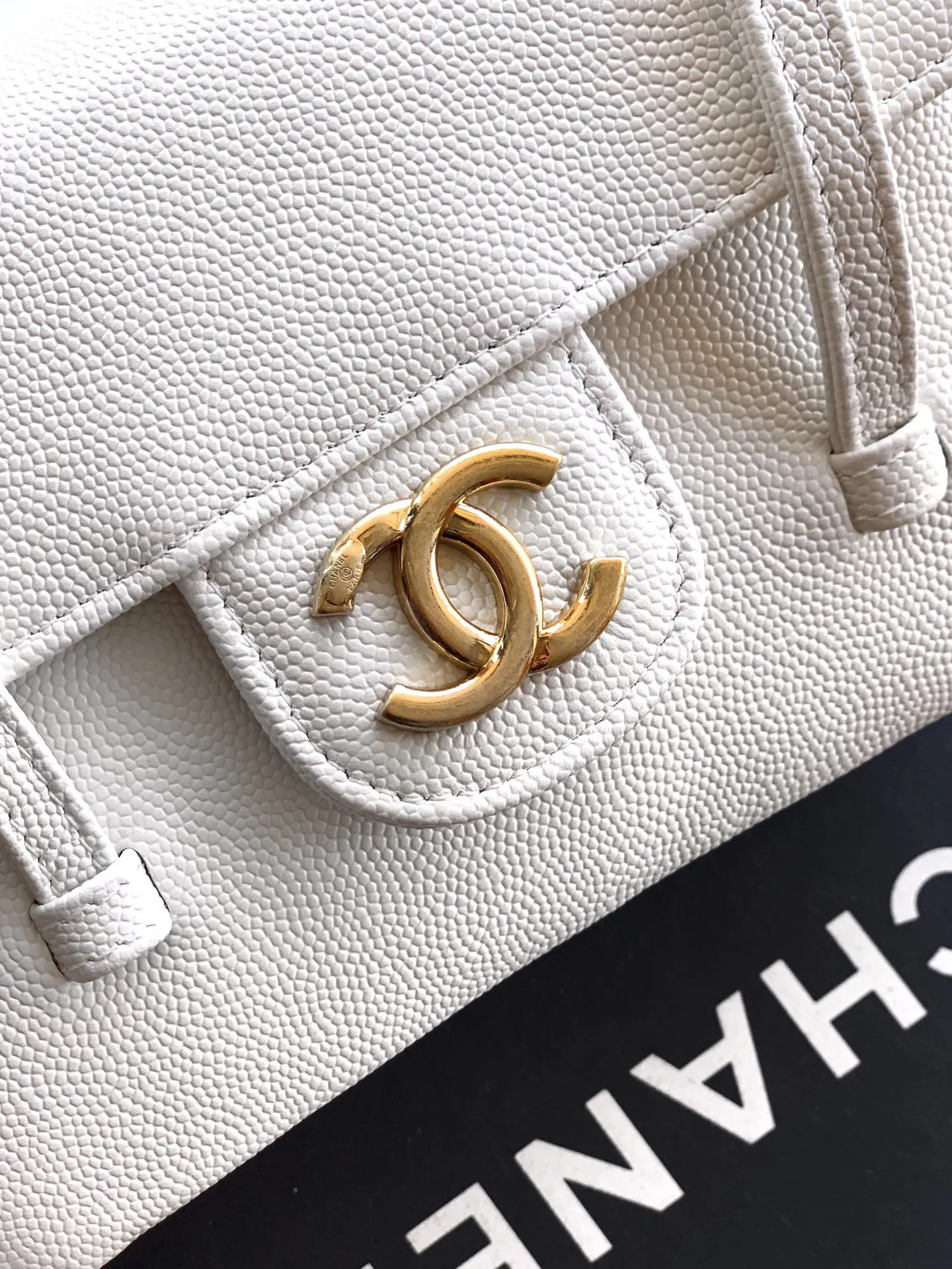 Классические Сумки Женские Chanel 18588877
