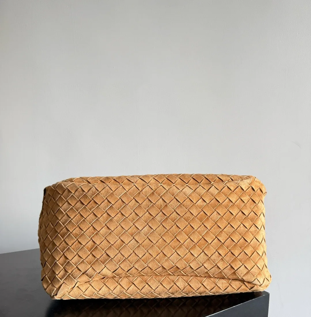 Women's Classic Handbags BOTTEGA VENETA 17972585