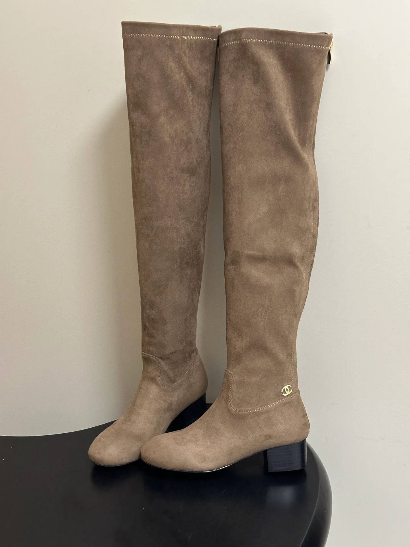 Women's Boots CHANEL 18049177