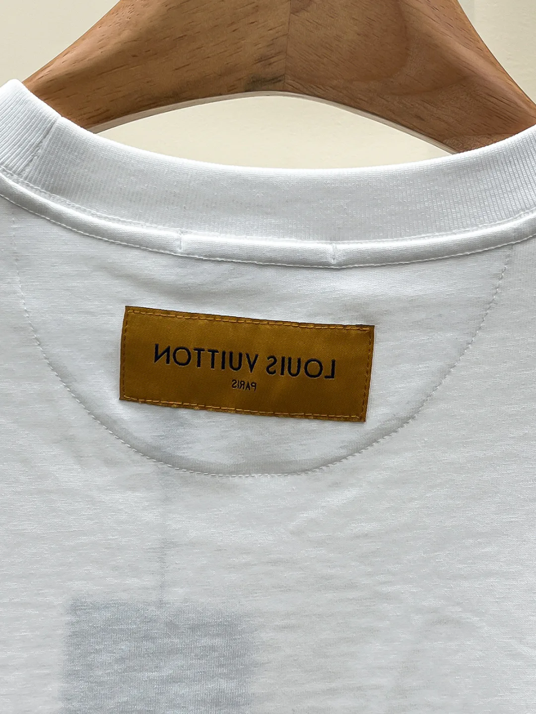 Men's T-Shirts LOUIS VUITTON 18499294