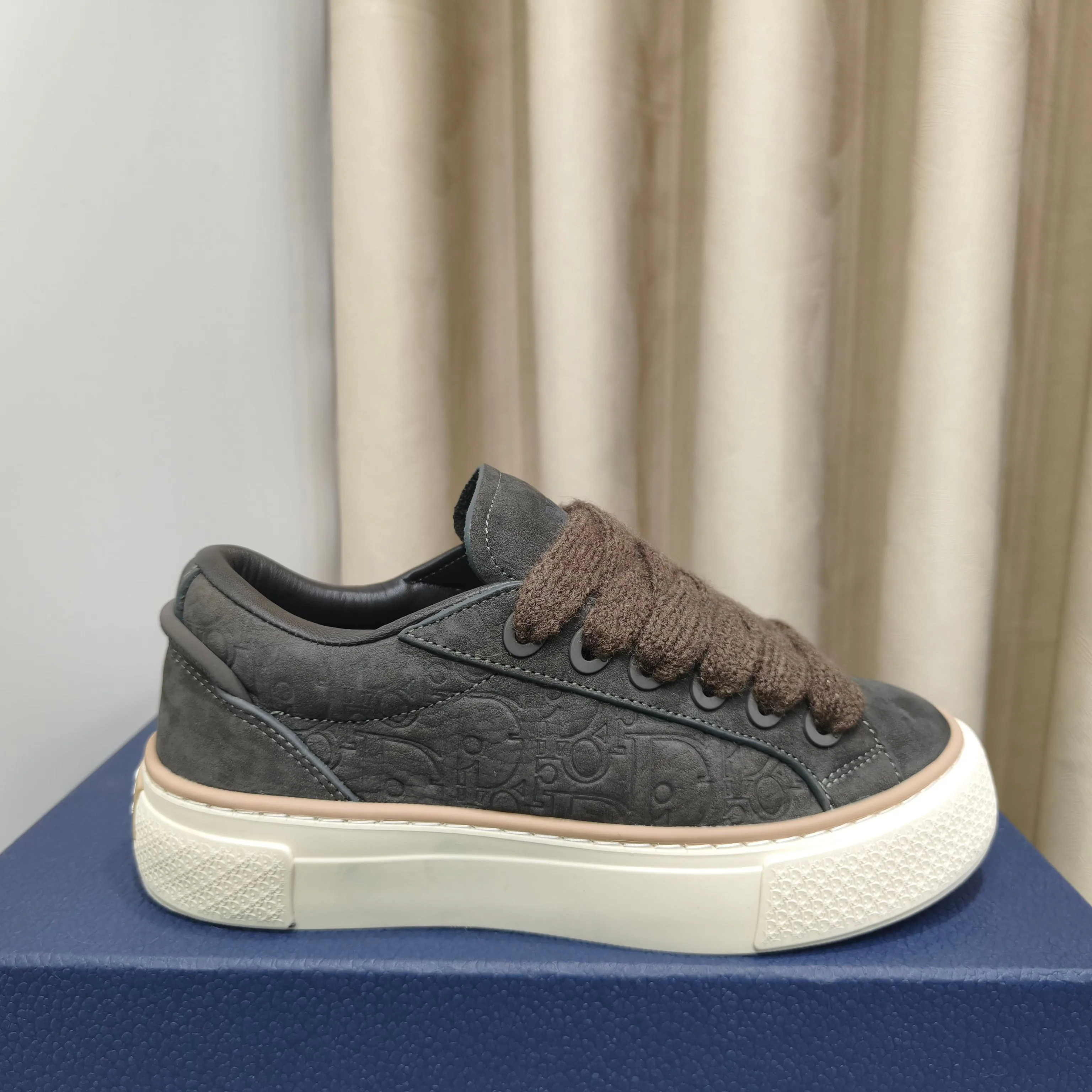 Women's Sneakers CHRISTIAN DIOR 17988866
