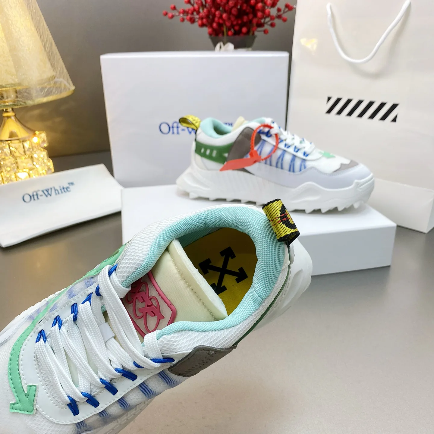 Women's Sneakers OFF-WHITE 17530525
